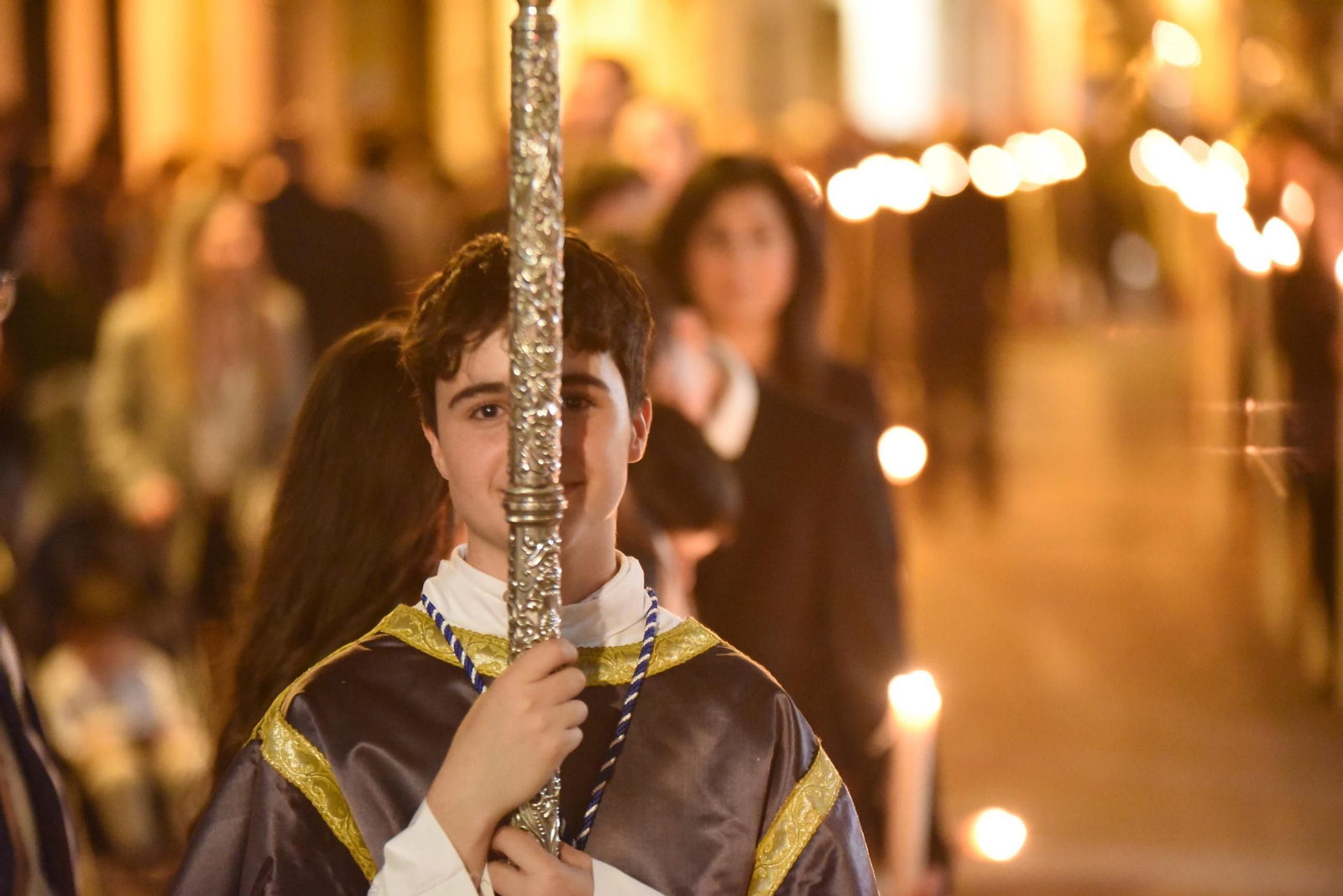 Las mejores fotos de un Viernes de Dolores de vía crucis como prólogo de la Semana Santa de Córdoba
