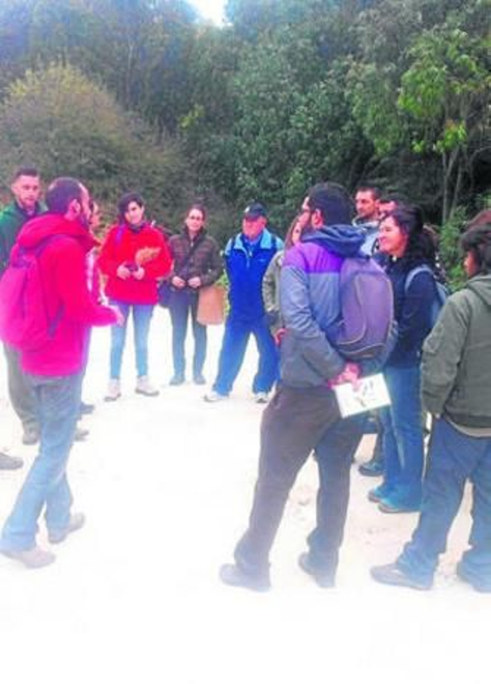 El grupo del taller, en la zona de El Oilvar.
