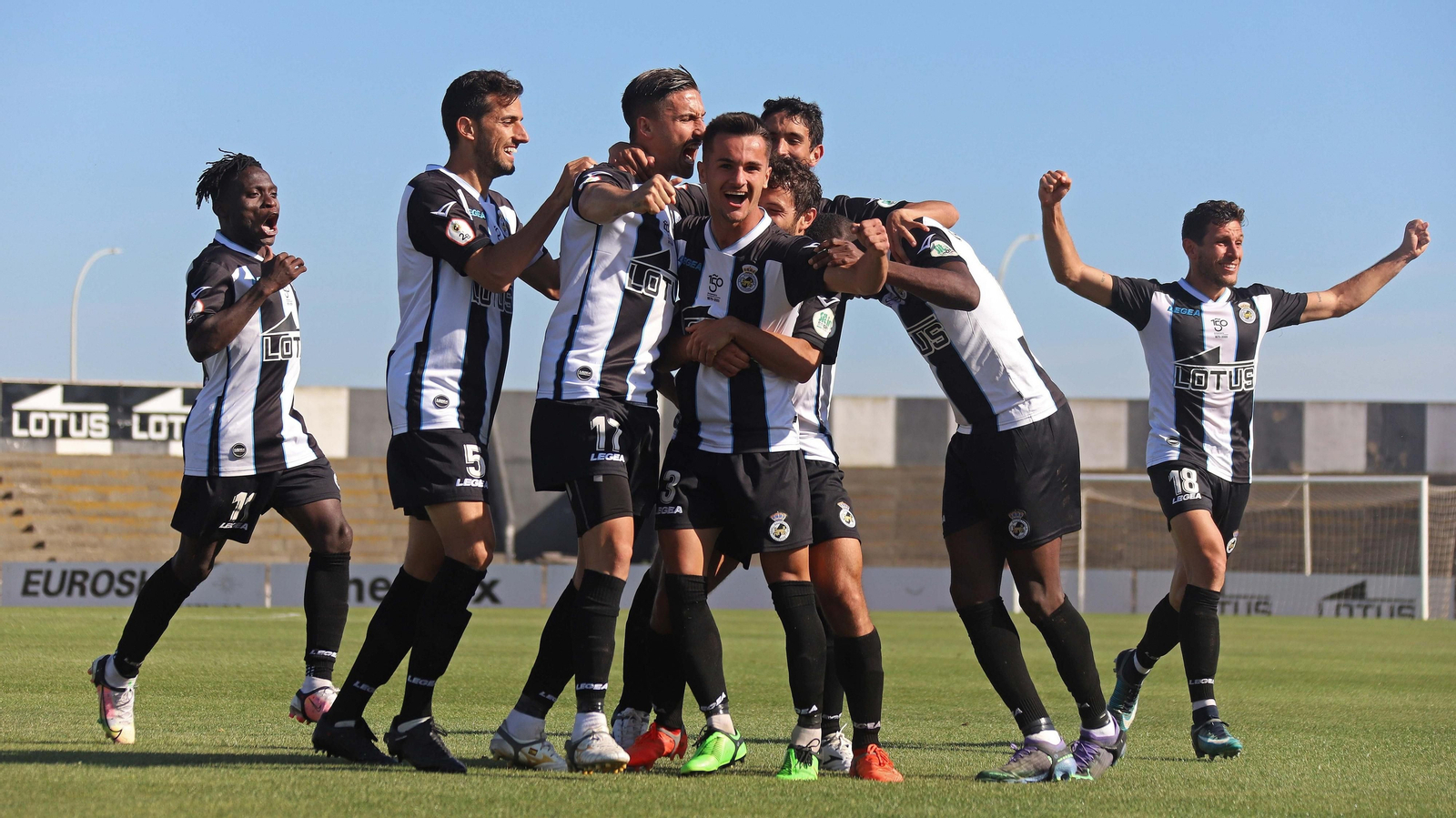 Las mejores fotos del Balona - Sevilla Atlético