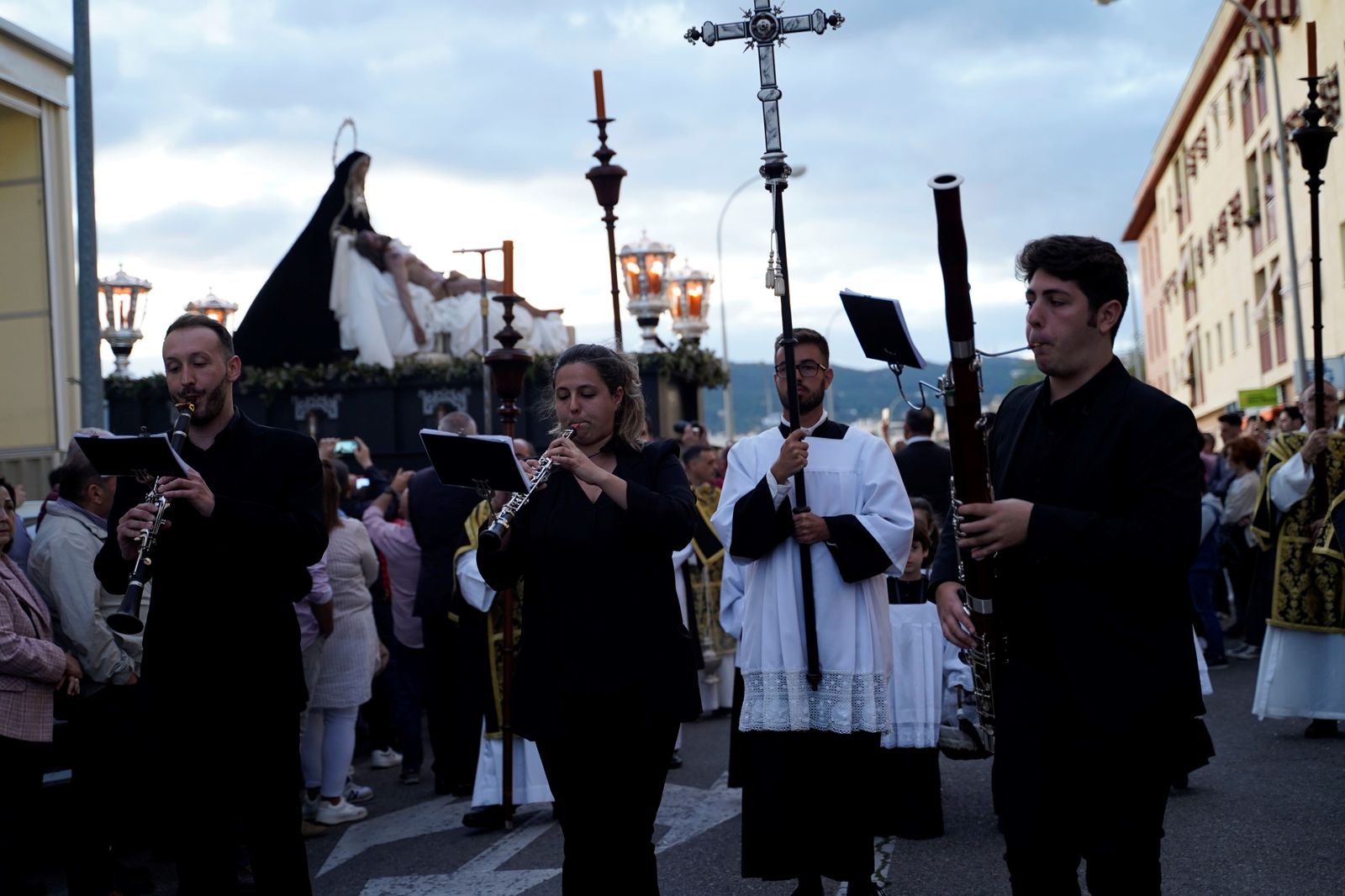 Sábado de Pasión en Córdoba: la procesión del Traslado al Sepulcro en imágenes.