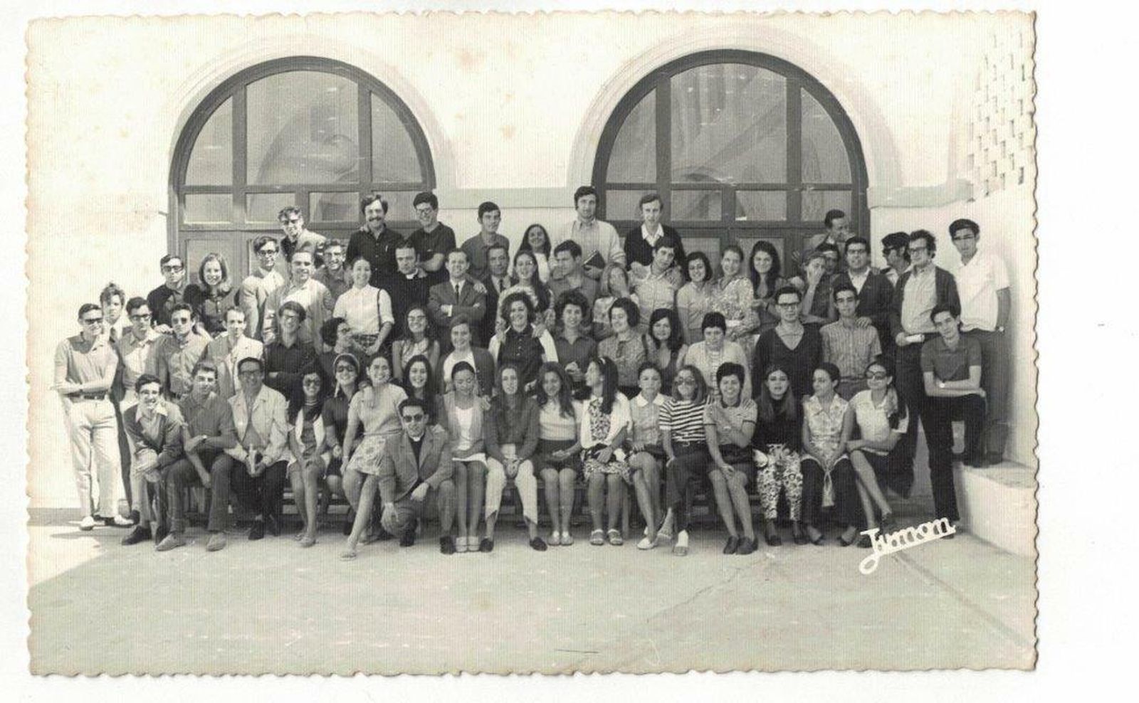 Alumnos del Colegio Universitario en el año 1969.