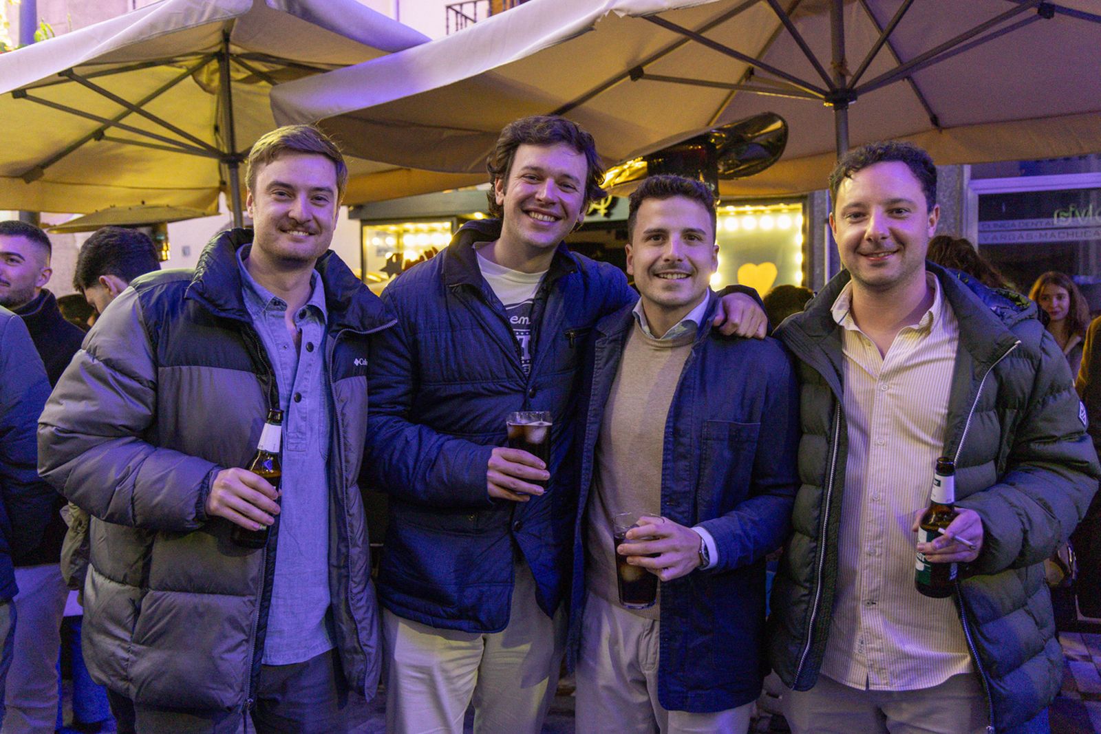 Así disfruta Jaén del concierto extraordinario a pie de calle: "Son de Vida"