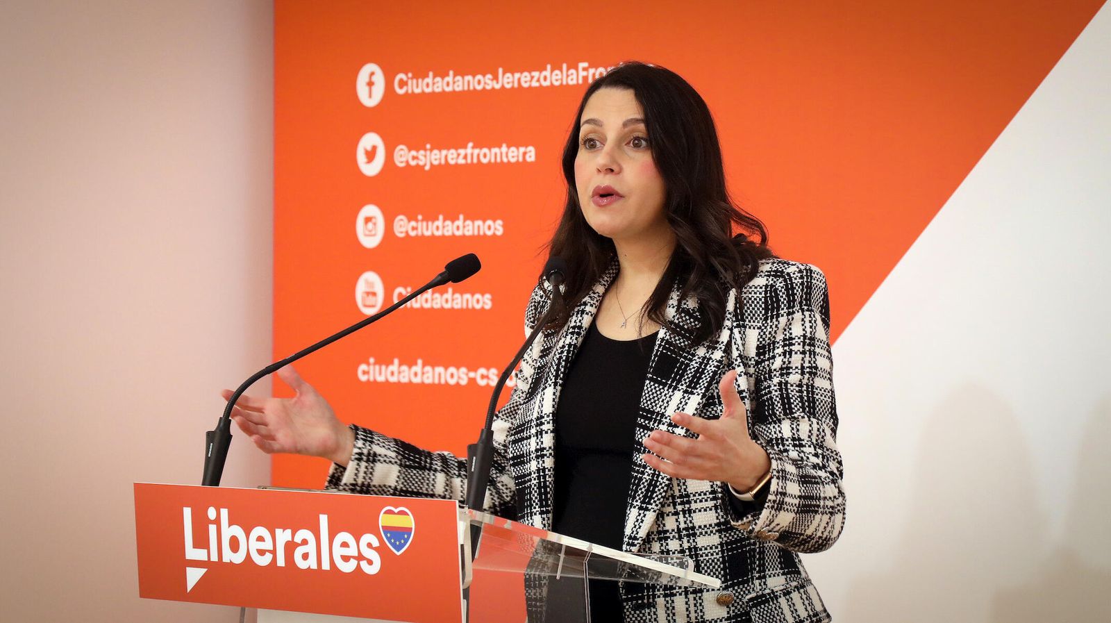 La jerezana Inés Arrimadas, durante su última rueda de prensa realizada en Jerez.