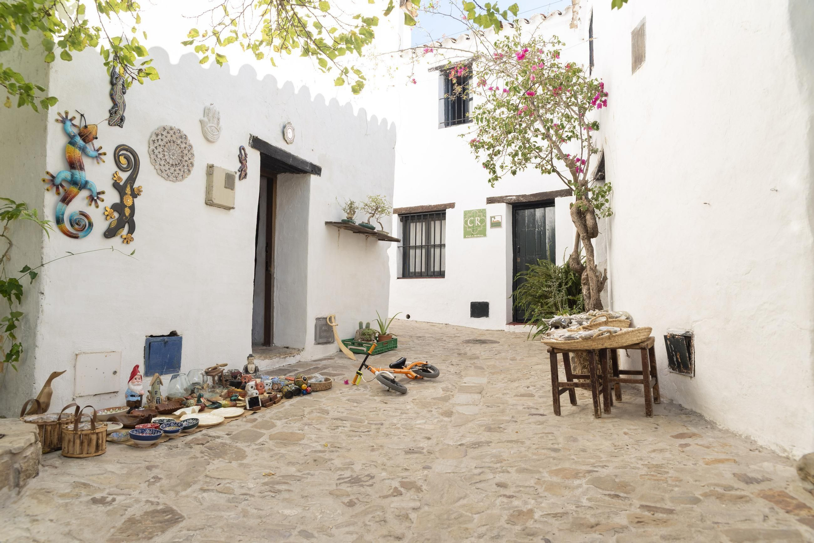 El interior del Castillo de Castellar de la Frontera.