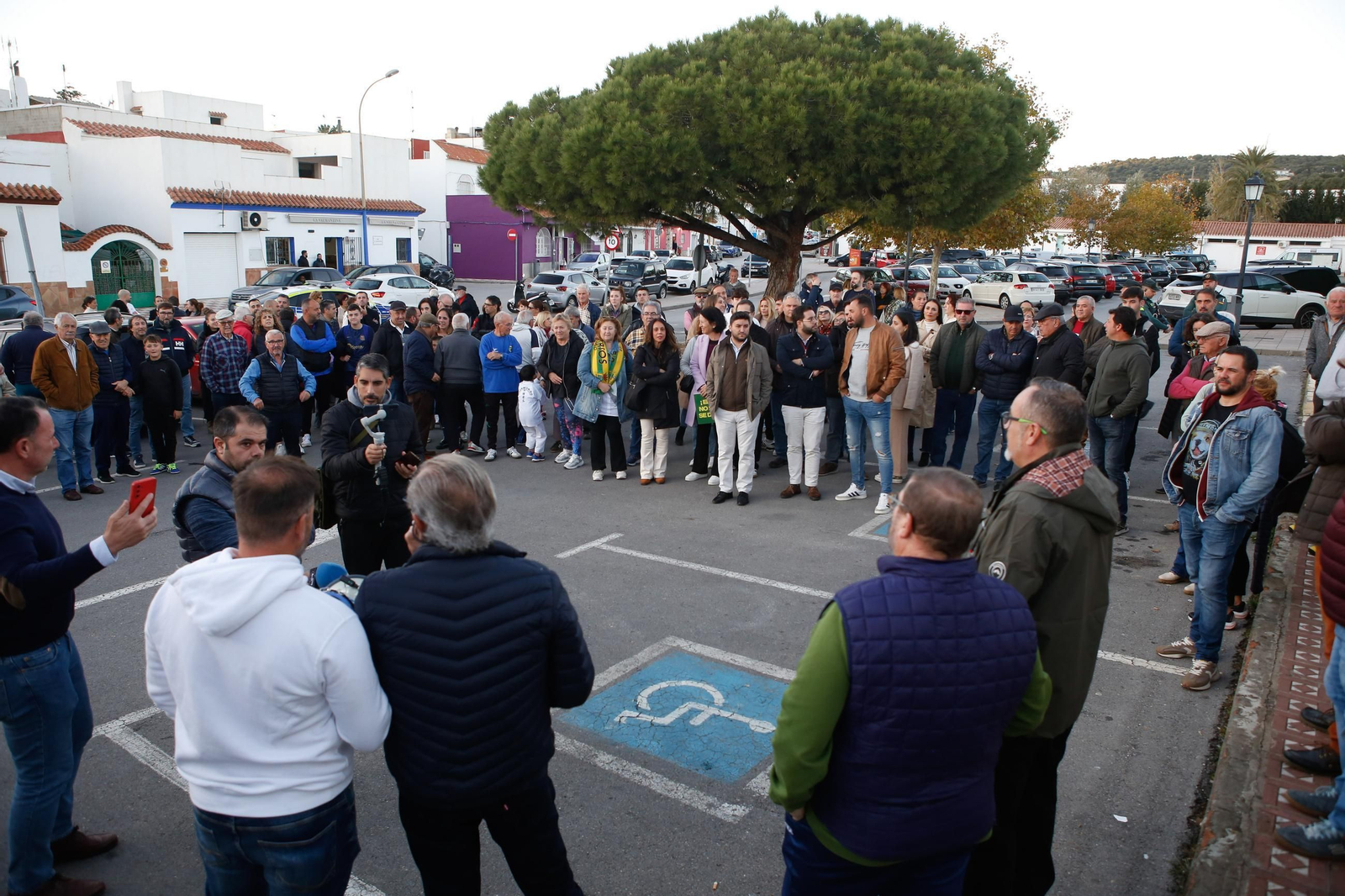 Las fotos de la protesta por la concesión del San Rafael de Los Barrios a Reygadas Sport