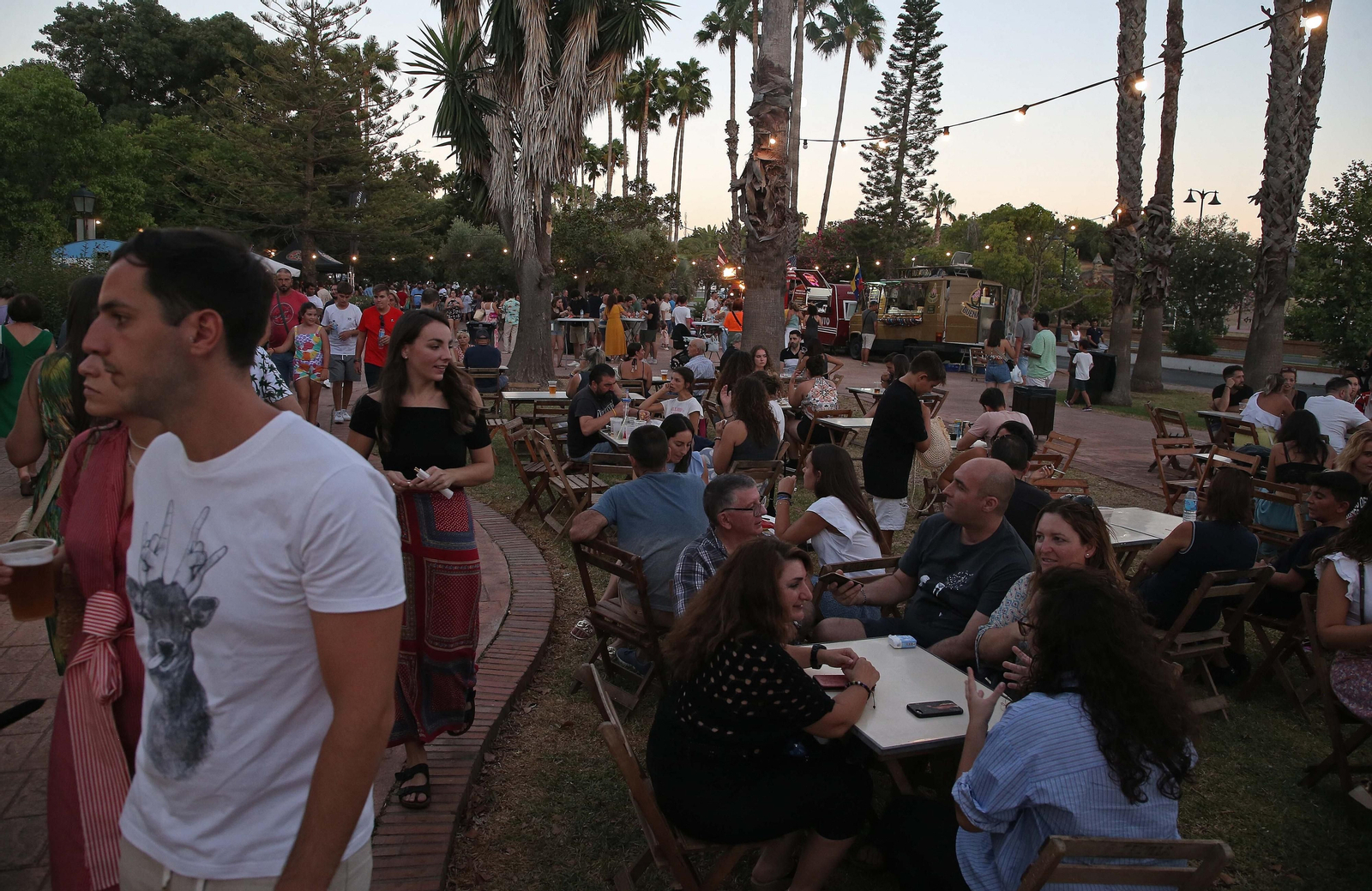 Fotos del II Foodstruck en Los Barrios 2023