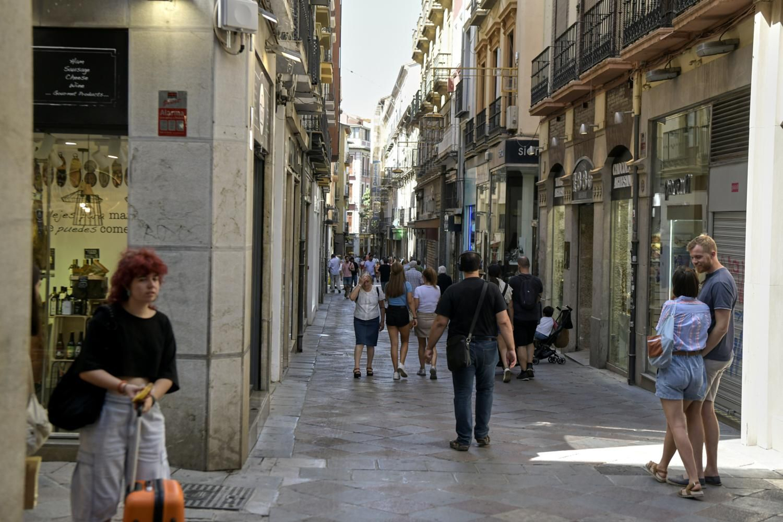 Tiempo en Granada | La semana arranca con el regreso de la lluvia de barro