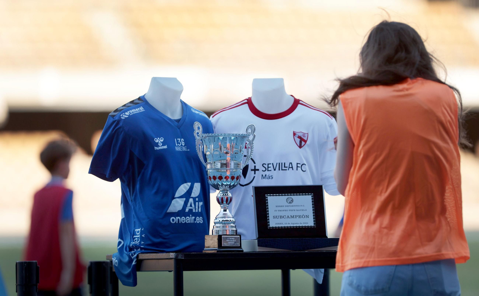 Imágenes del Trofeo Pepe Ravelo entre Xerez DFC contra Sevilla Atlético en Chapín