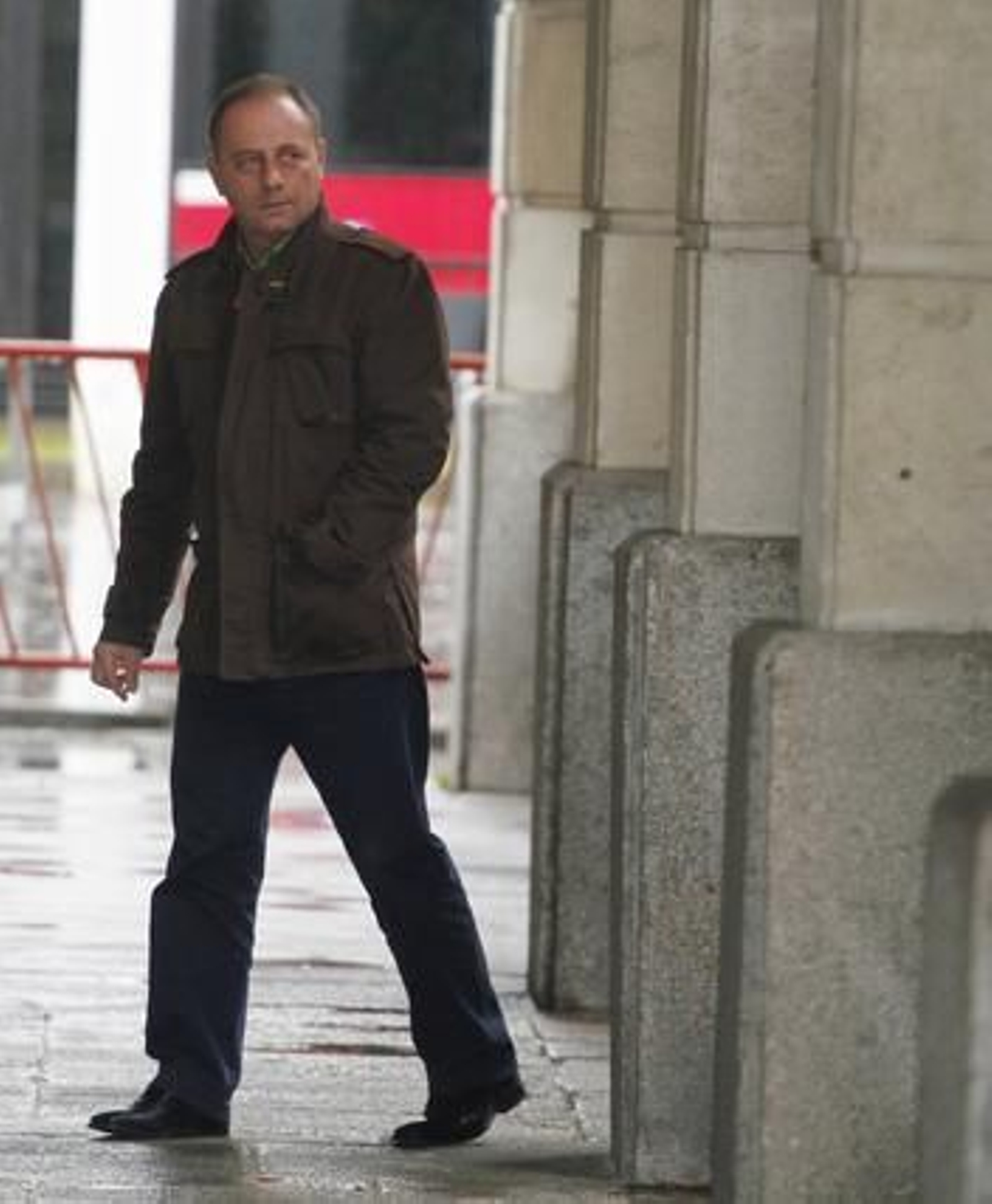 El padre de Marta, Antonio del Castillo, en los juzgados.

Foto: Victoria Hidalgo