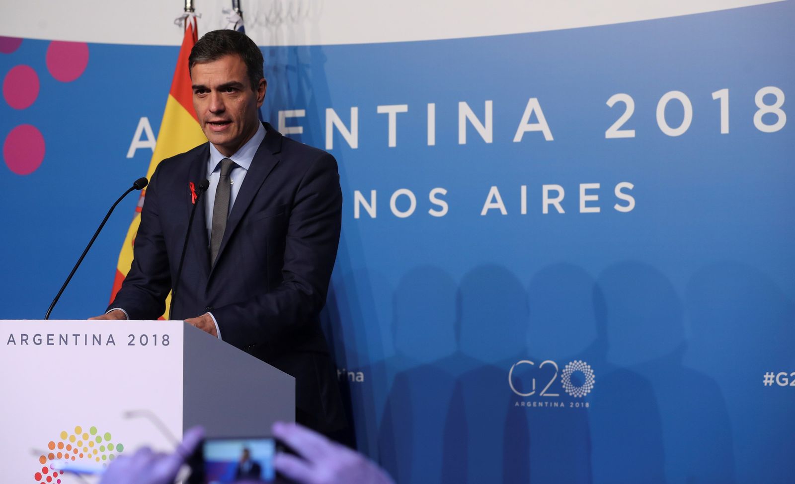 Pedro Sánchez, en rueda de prensa en Buenos Aires.