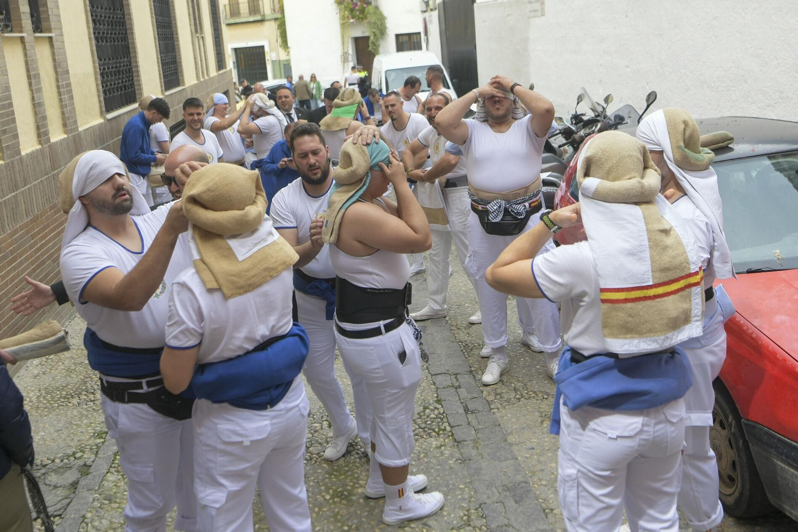 Así vivió Granada la salida de la Hermandad de la Borriquilla 2025