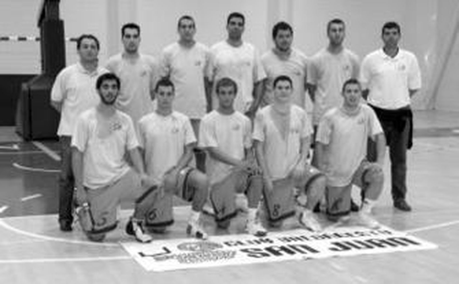 El primer equipo del San Juan compite en la Primera Nacional masculina.