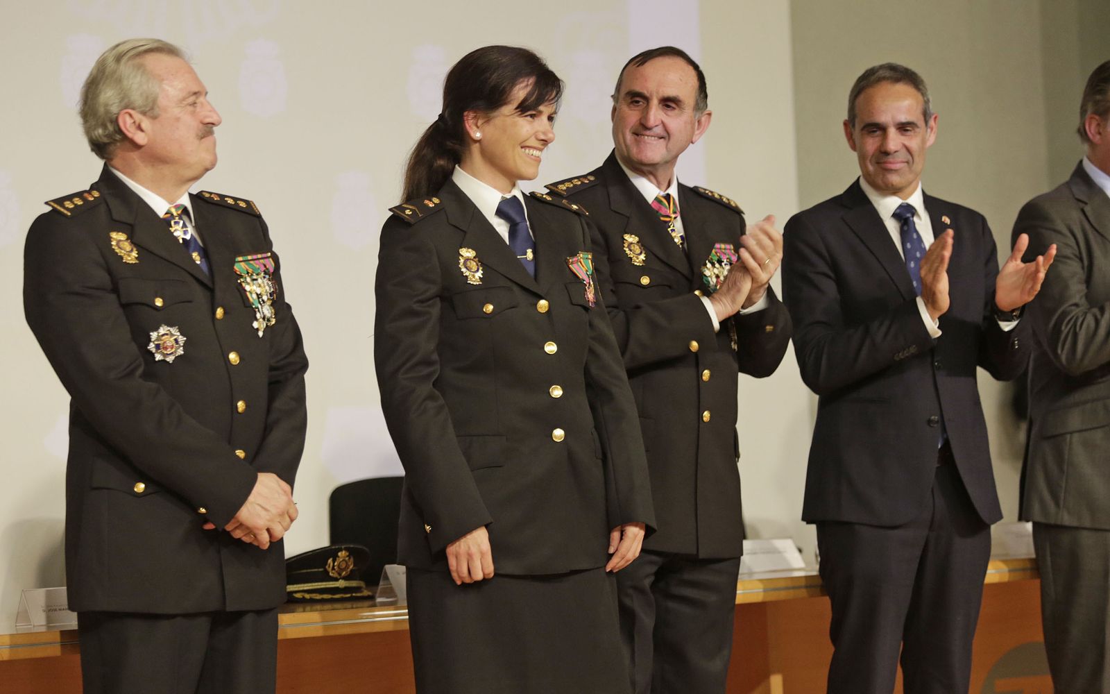 Medallas policia nacional