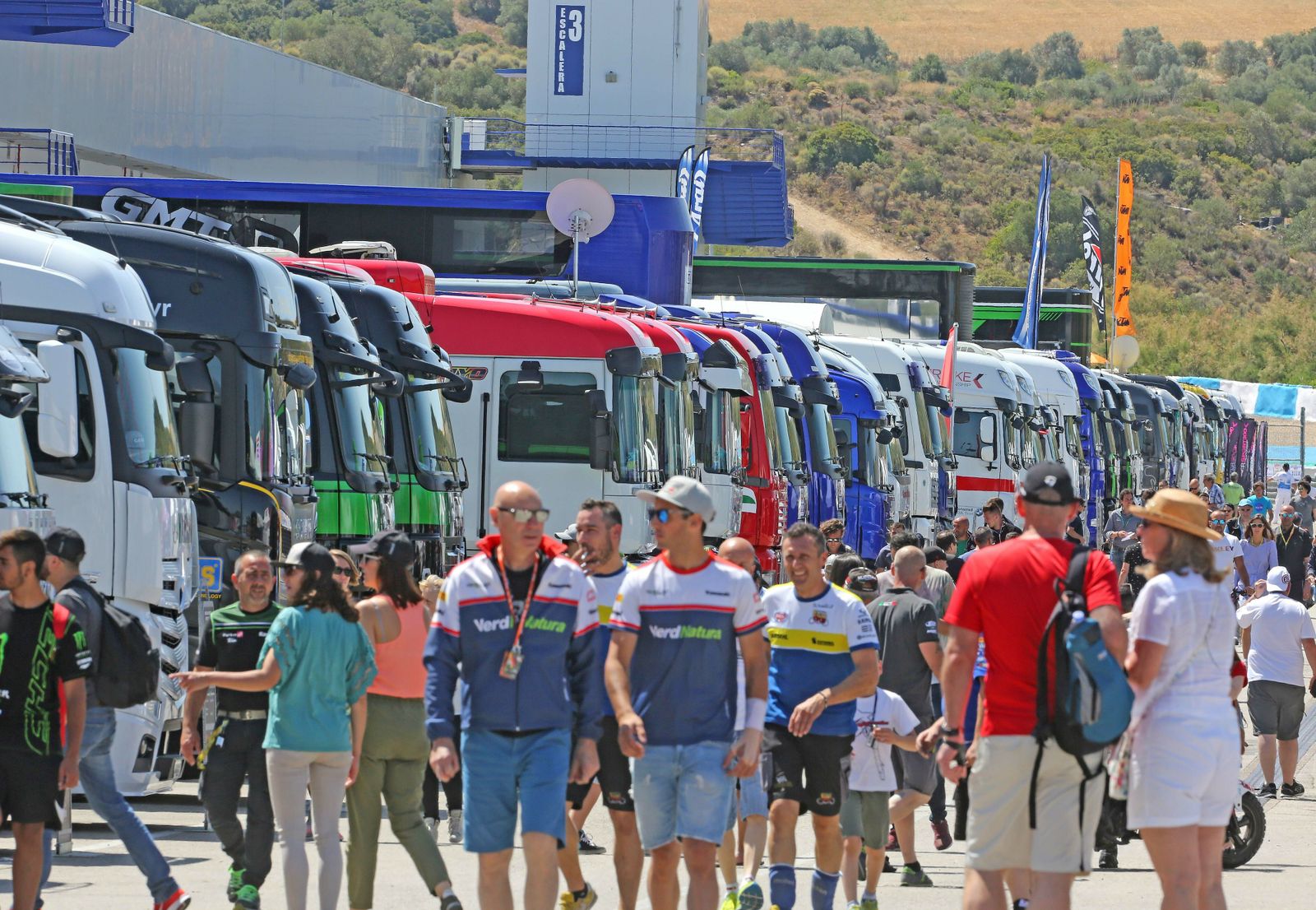 Imágenes del primer día de entrenamientos del campeonato del mundo de Superbike