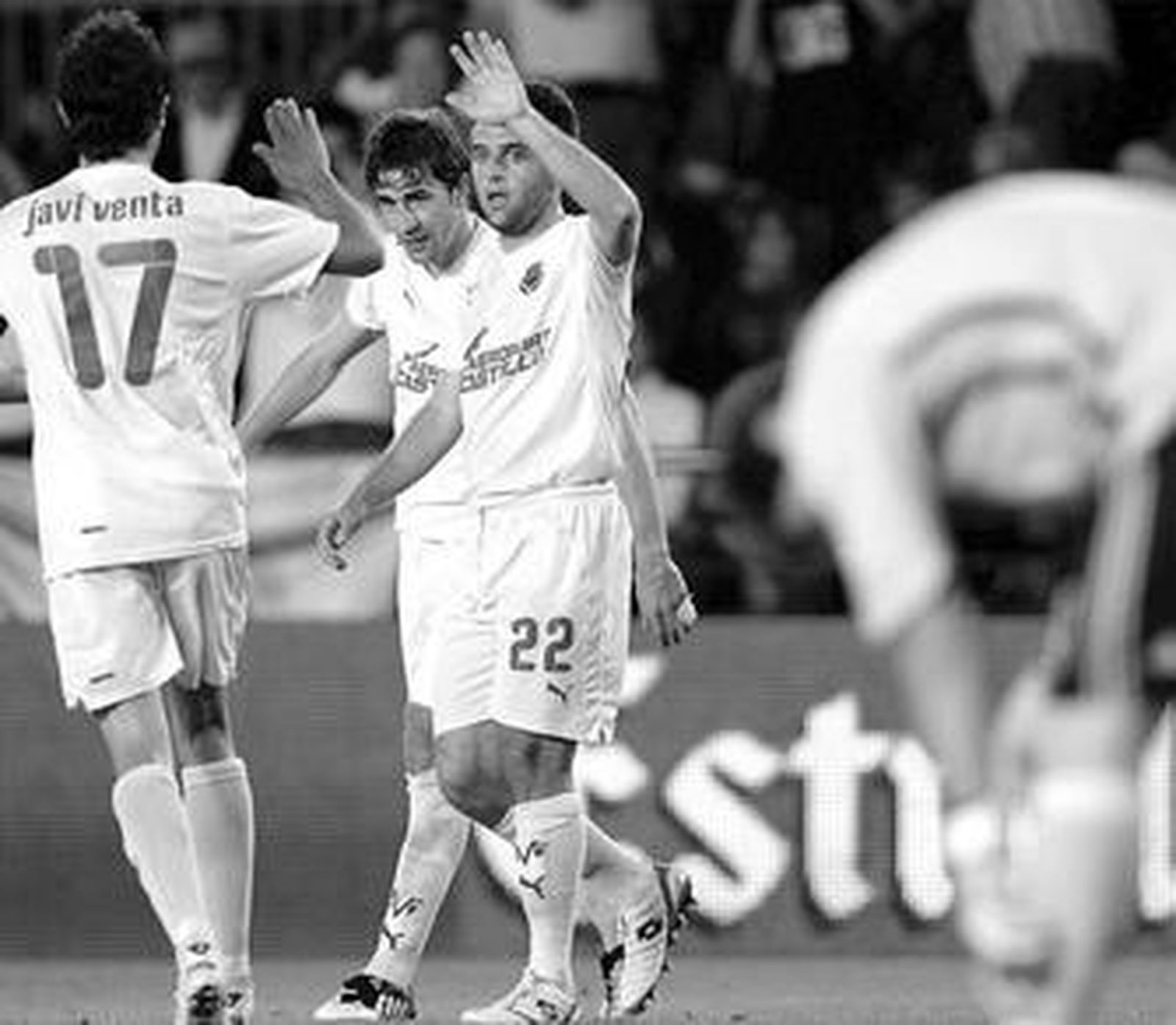 El Barcelona se proclama campeón en El Madrigal