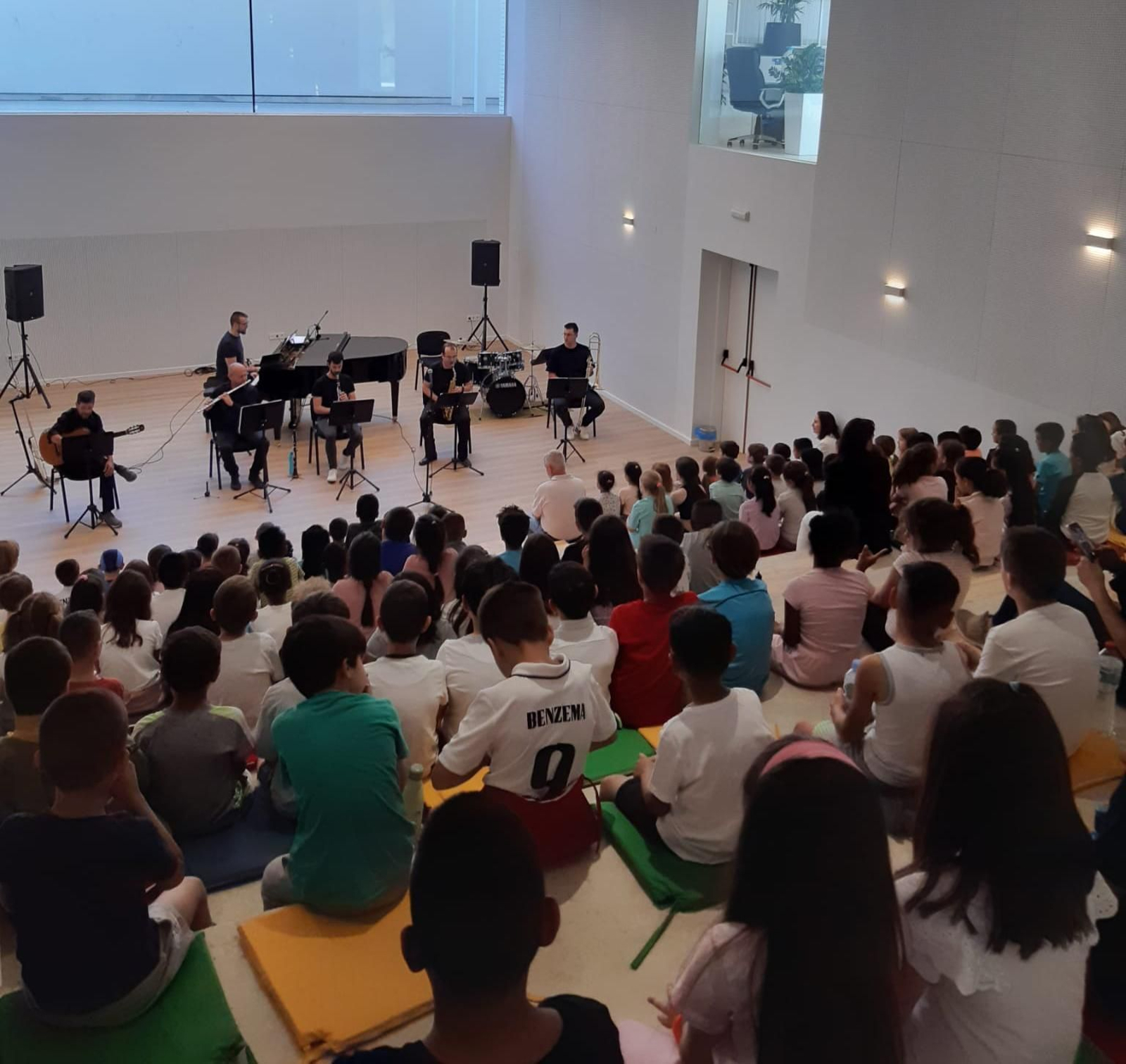 La Escuela Municipal de Música acogerá una actuación en directo.