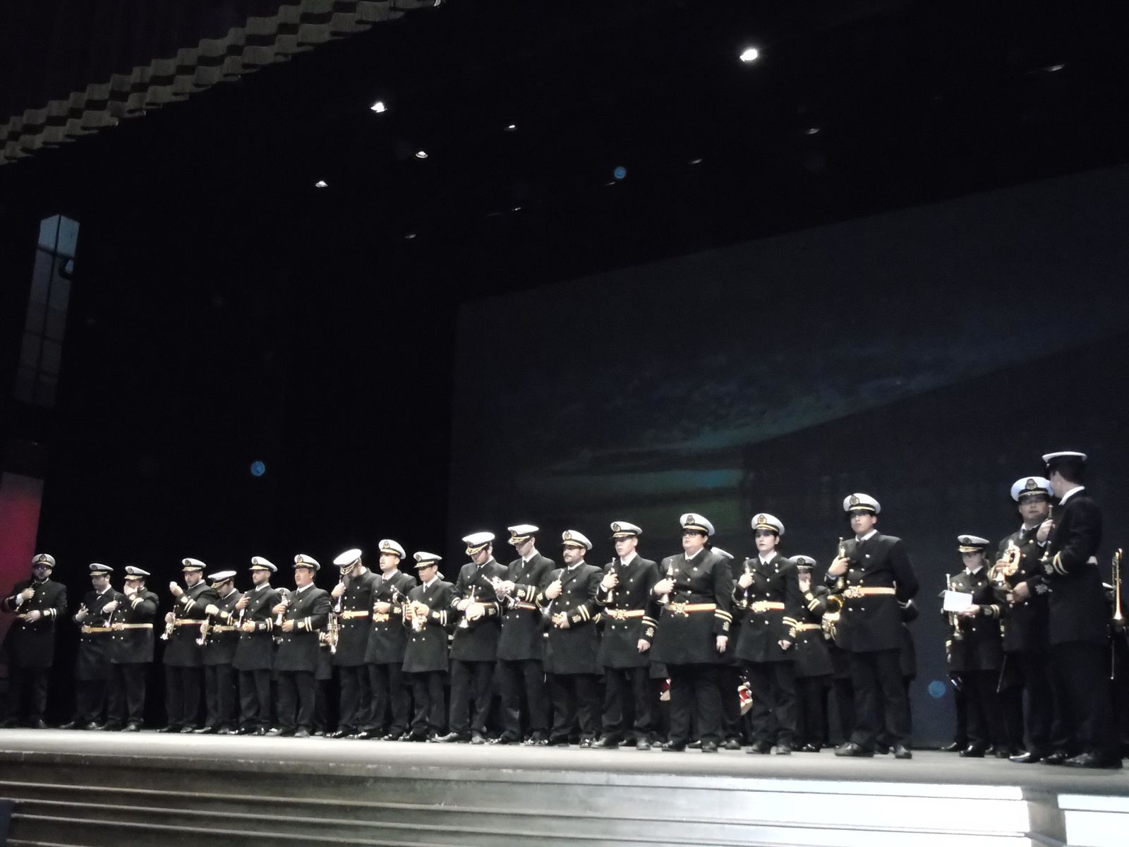 El Auditorio Maestro Padilla vibró, tras más de 18 años, con sones cofrades