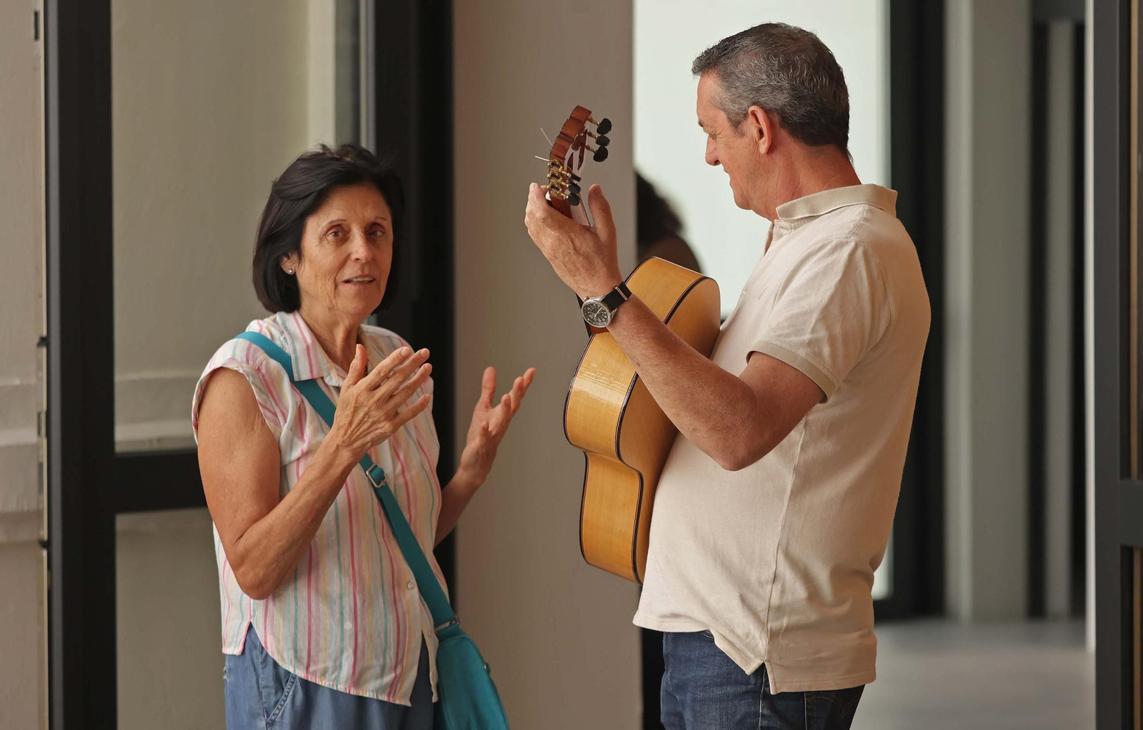 Fotos del encuentro de maestros Luthiers en el centro de interpretación Paco de Lucía de Algeciras