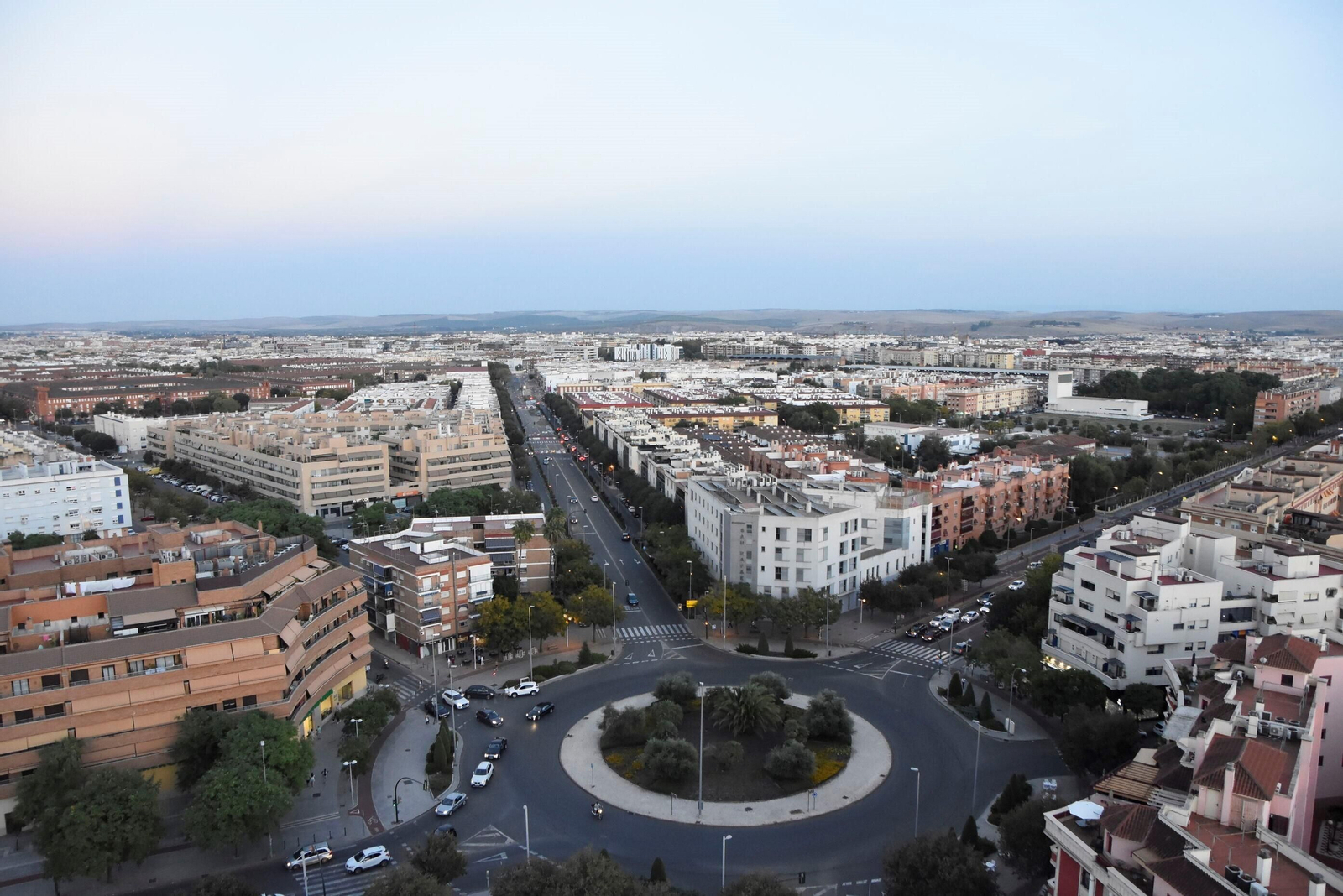 La inauguración del residencial Torre del Agua de Córdoba, en imágenes
