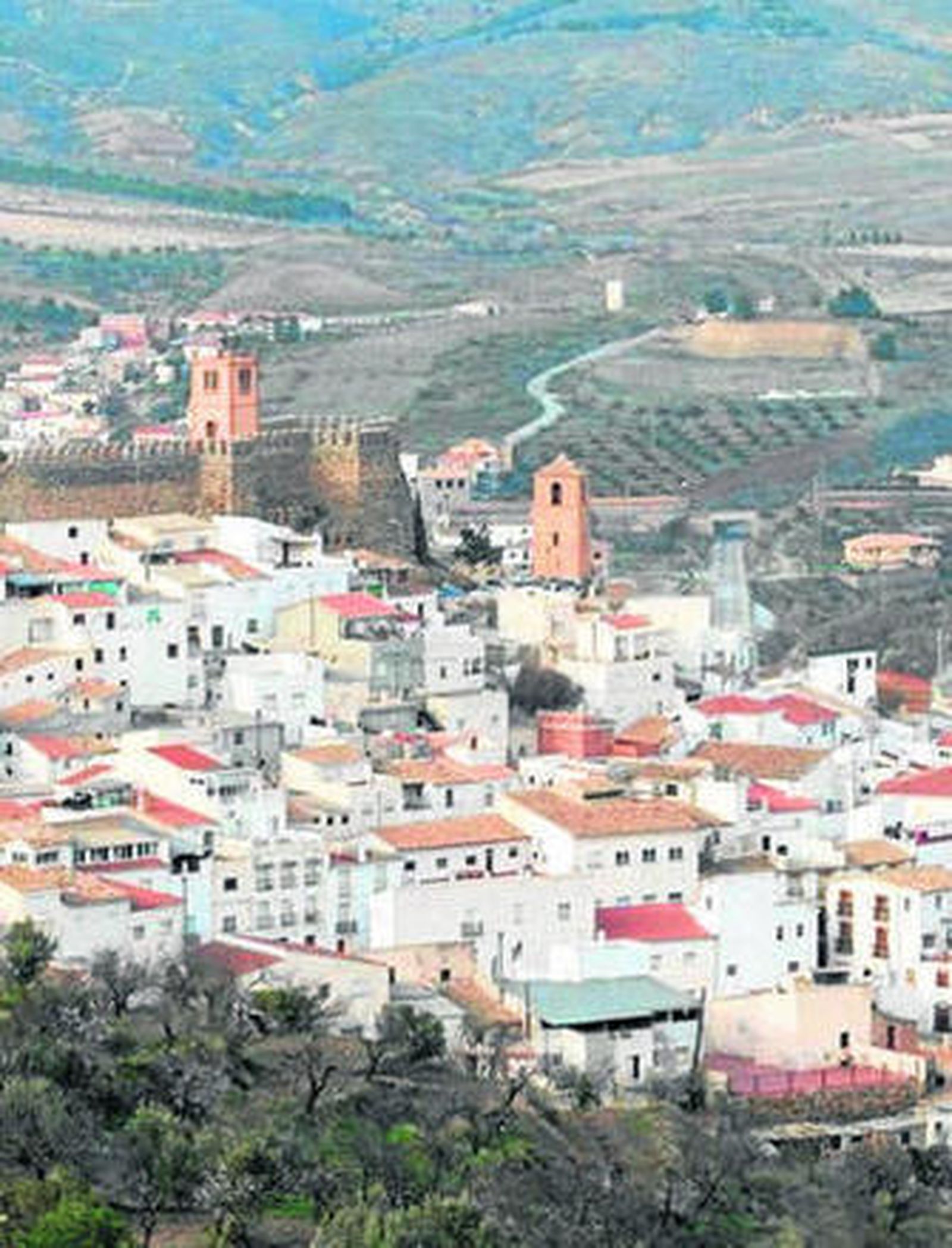 El alumbrado existente en el casco histórico supera los 30 años.