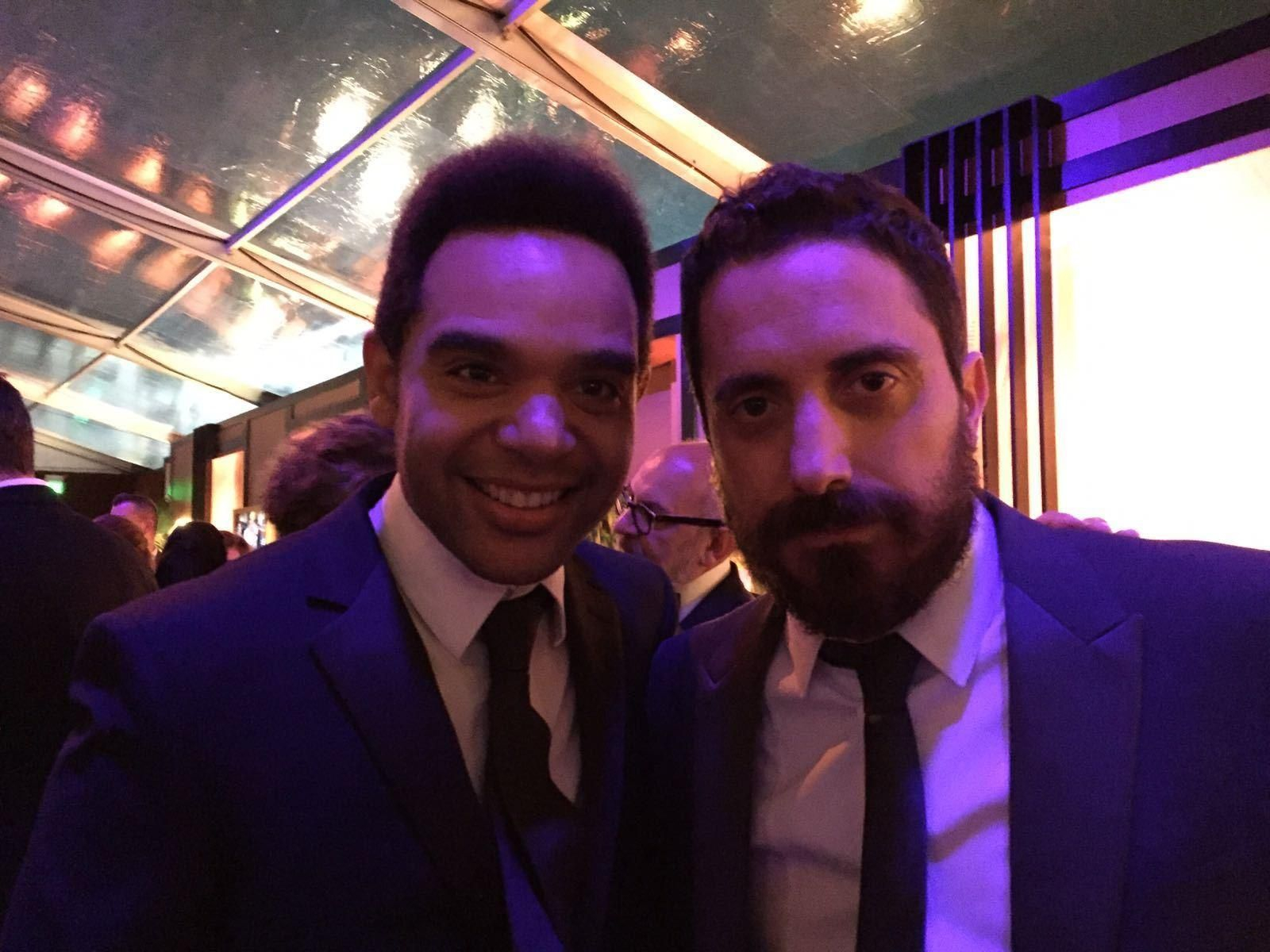 El editor musical Anele Onyekwere con el director de 'Neruda', Pablo Larraiz.