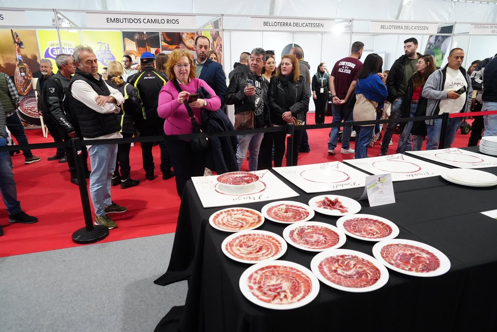 El último día de la Feria del Jamón 100% Ibérico de Los Pedroches