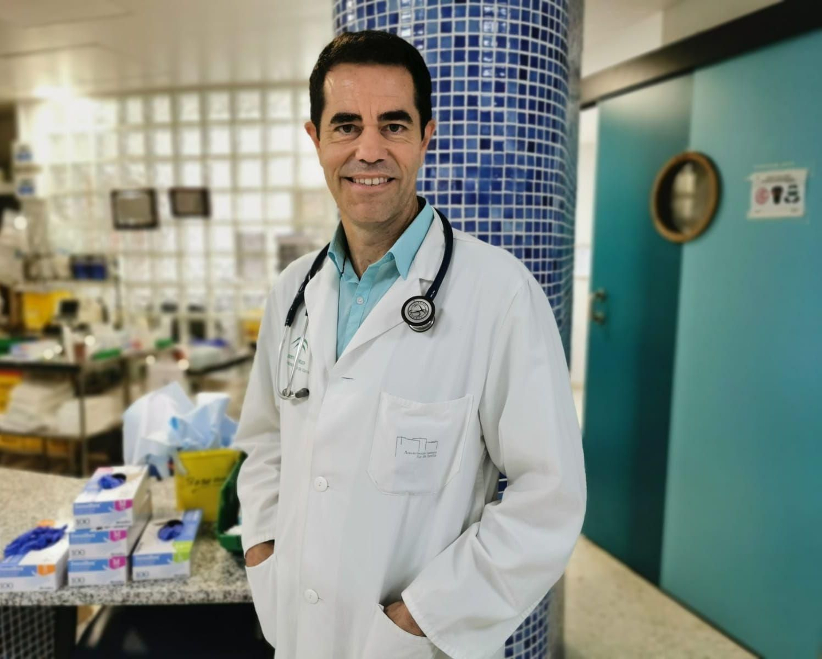 El doctor José Ángel García García.