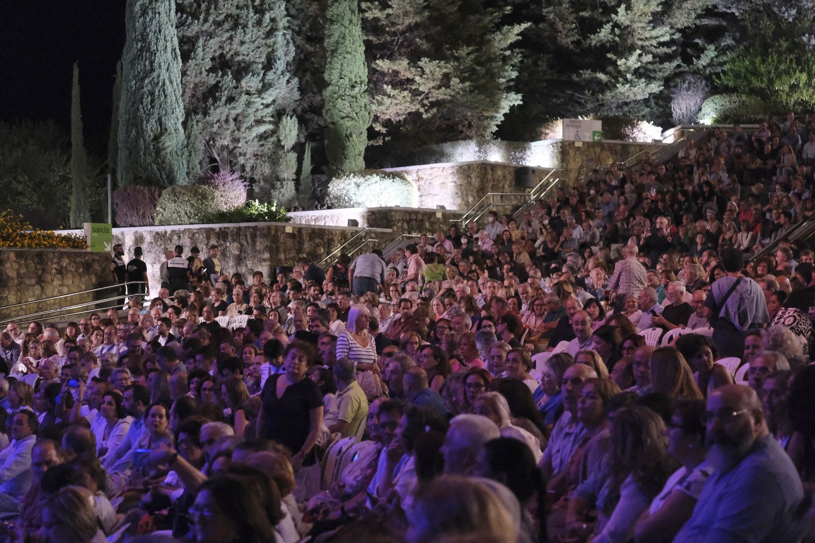 Las fotografías del concierto de despedida de Joan Manuel Serrat en Córdoba