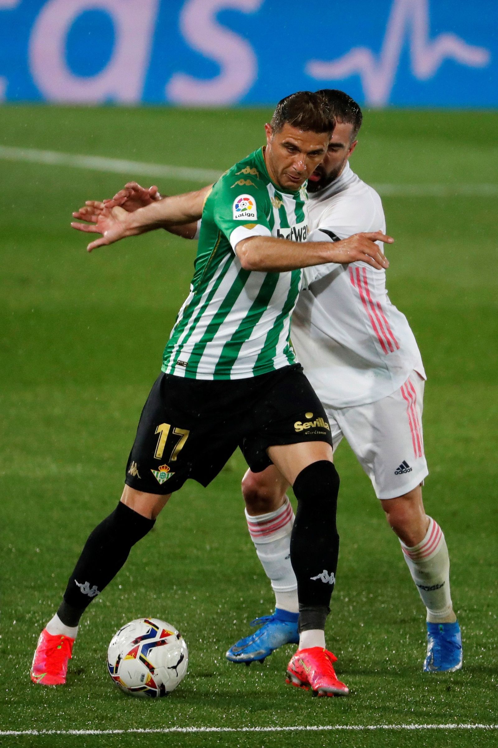 Joaquín, incombustible en el Betis.