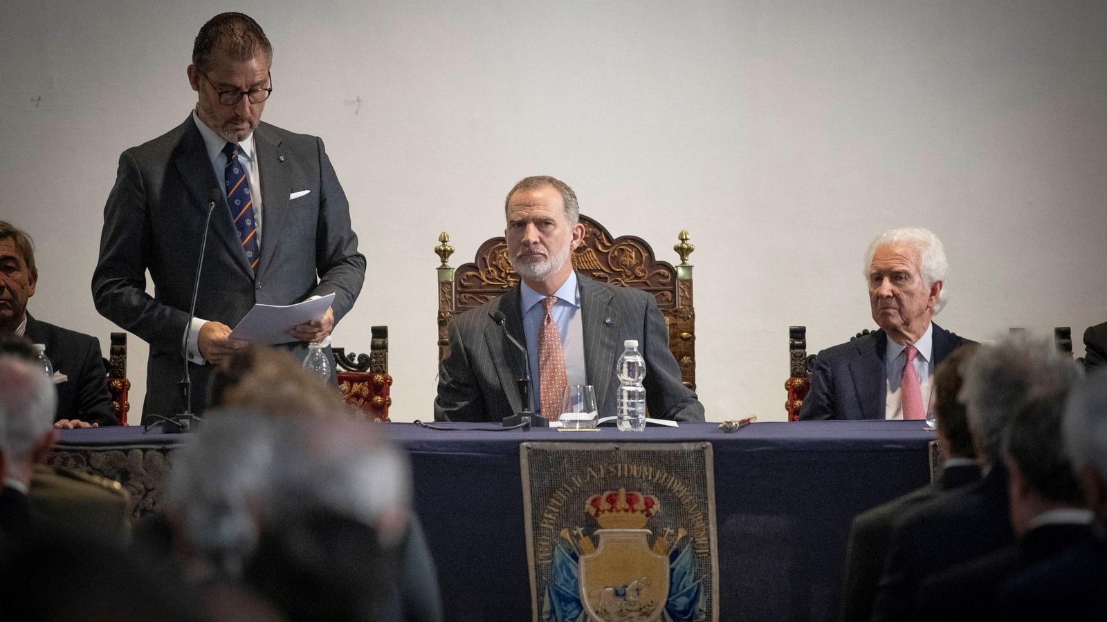 Las fotos de Felipe VI en el Real Monasterio de San Jerónimo de Granada en la reunión de las Reales Maestranzas de España