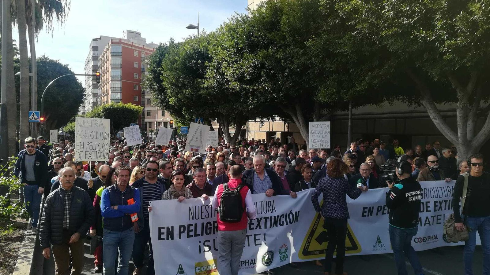 Manifestación del sector agrícola de Almería por la Rambla Federico García Lorcal