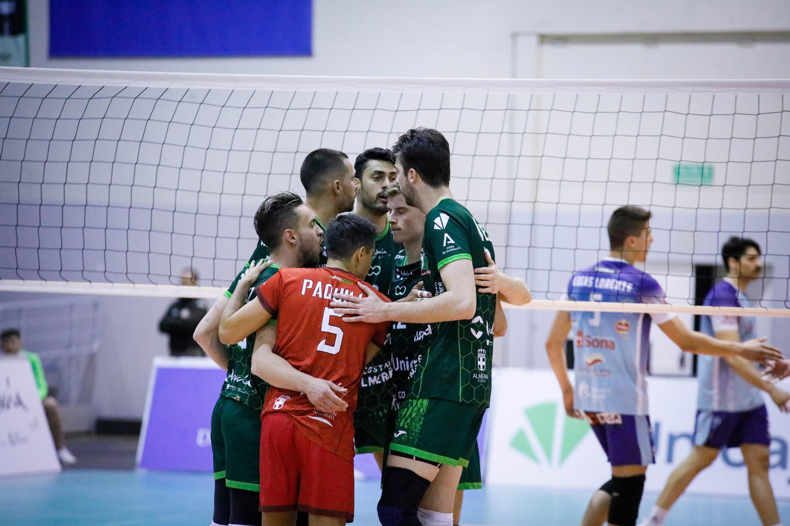 Imágenes del partido entre Unicaja Almería y Grupo Herce Soria