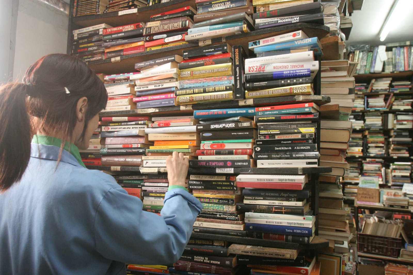 Así propone Google celebrar el Día de Libro, sin salir de casa.