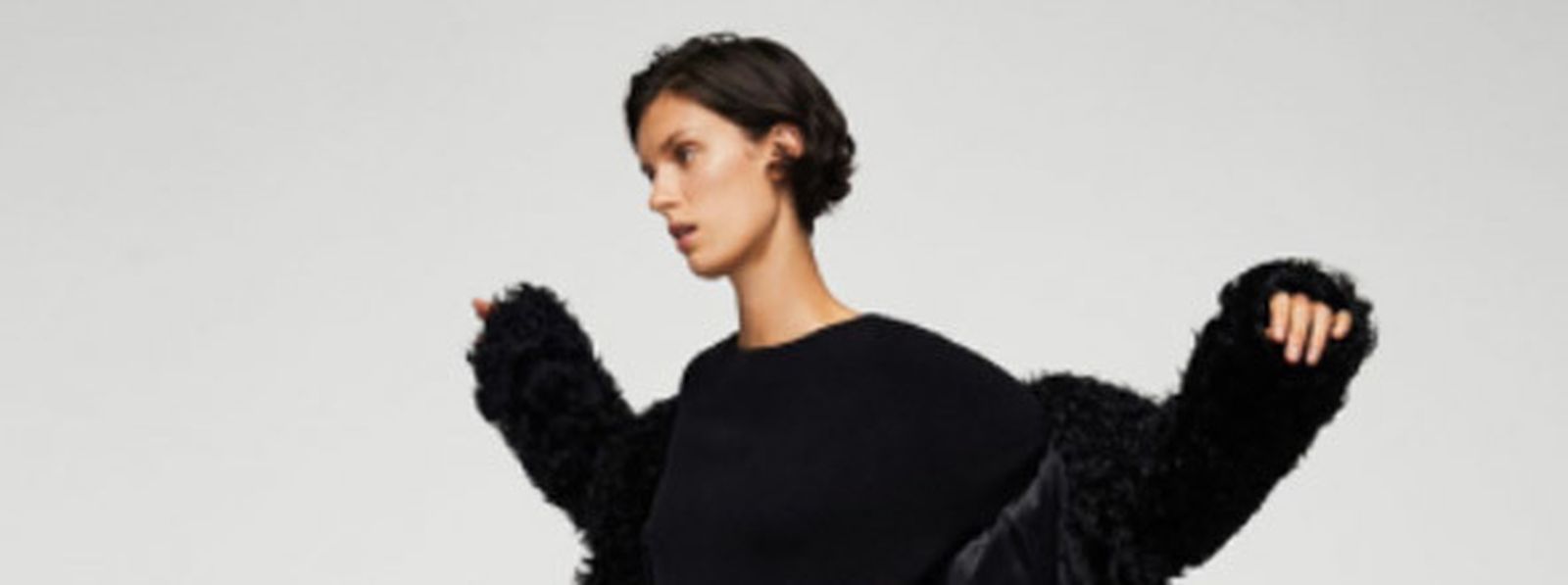 Look propuesto por Mango. / INSTAGRAM