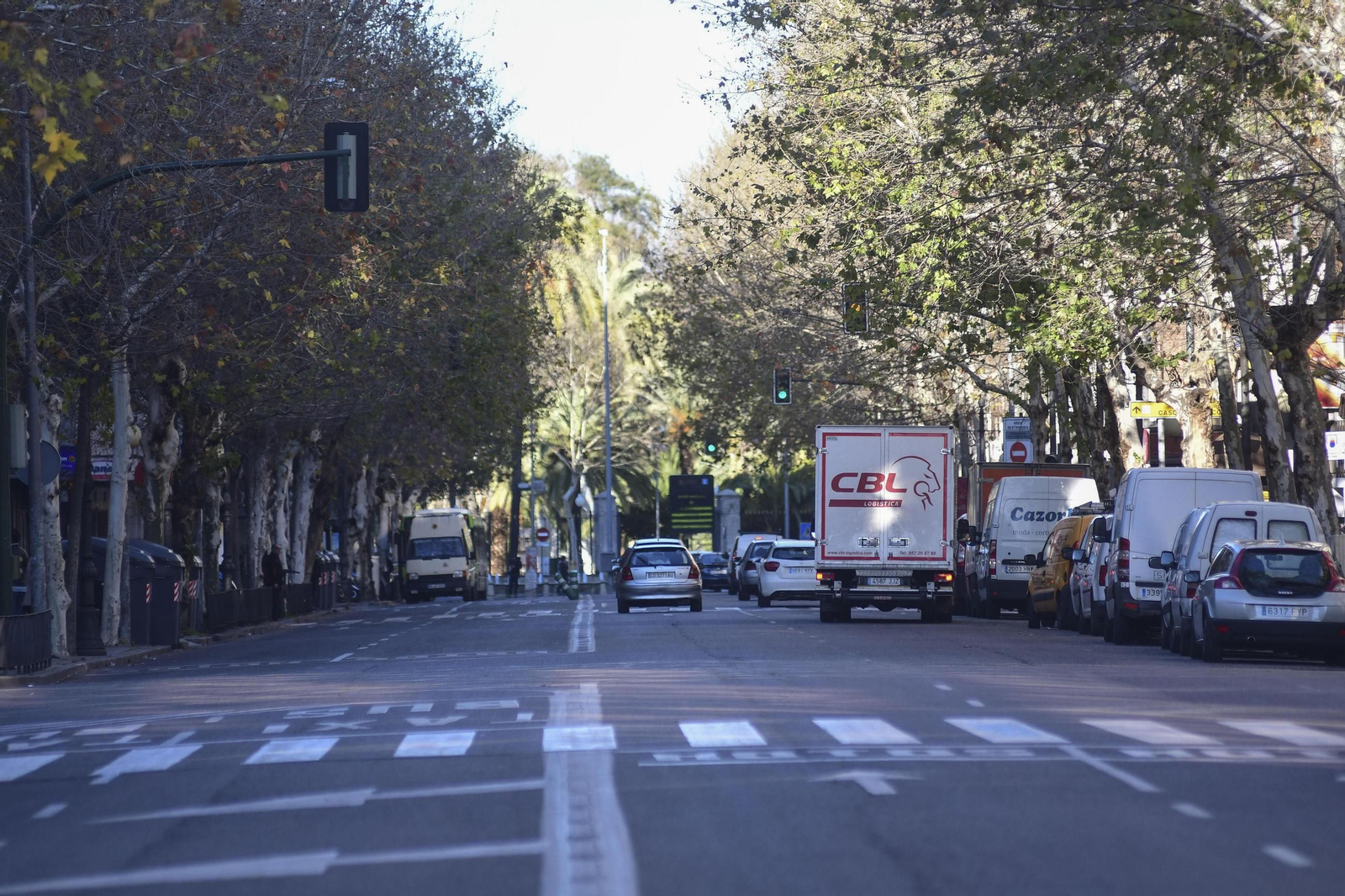 Tráfico por ronda de los Tejares.