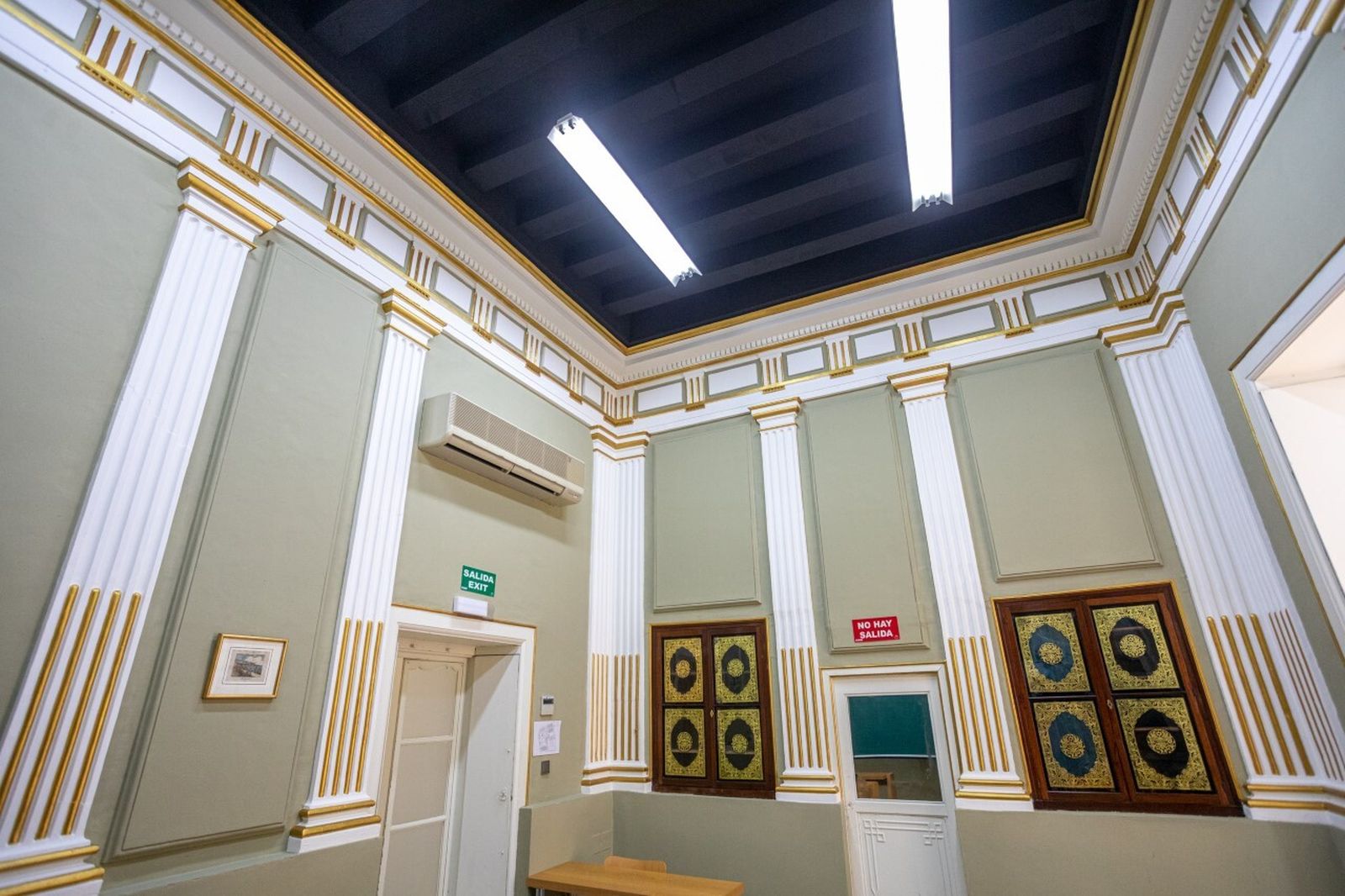 Las imágenes el edificio de la UNED en la plaza de San Antonio