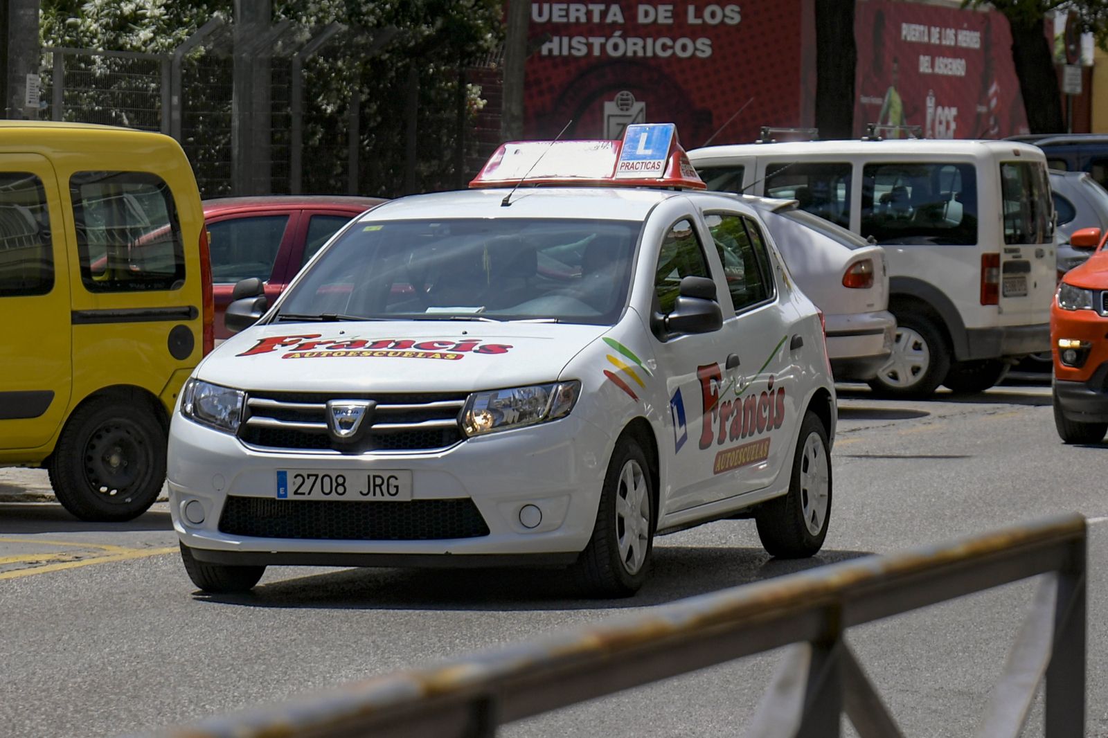 Desescalada en Granada: hoy vuelven los exámenes de autoescuela