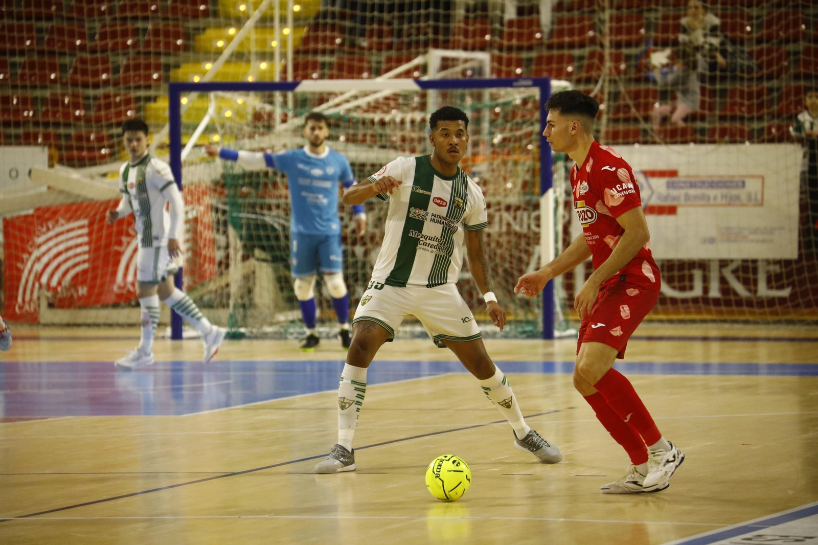 Las mejores fotos de la victoria del Córdoba Futsal ante ElPozo Murcia