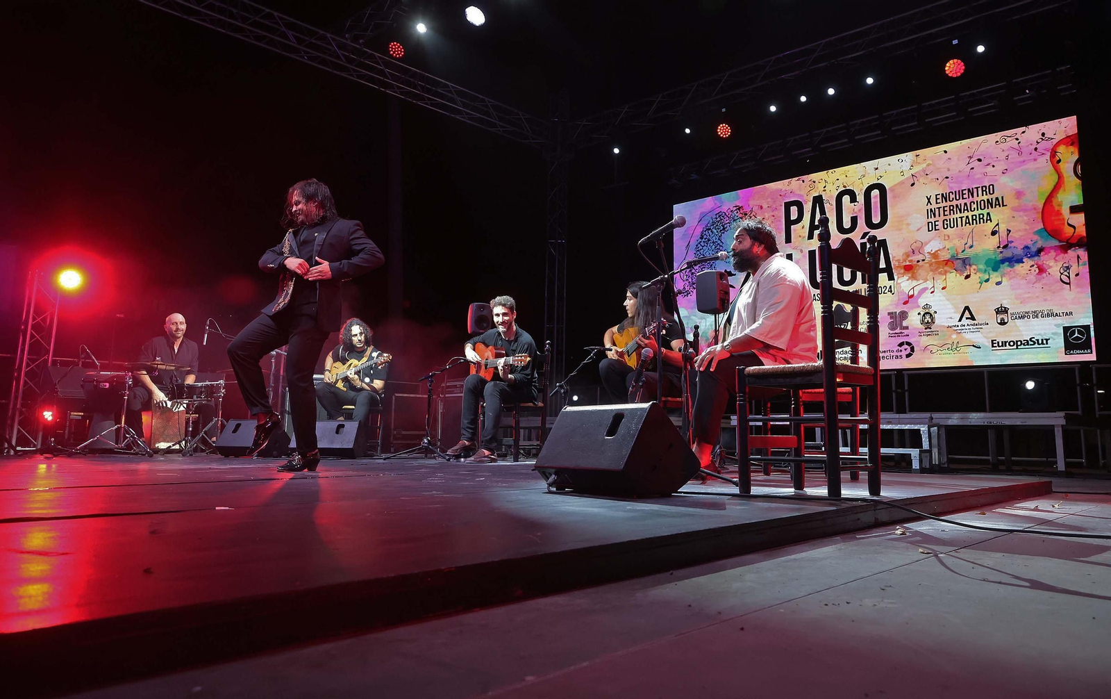 Fotos del concierto del sexteto flamenco en el Encuentro de Guitarra Paco de Lucía