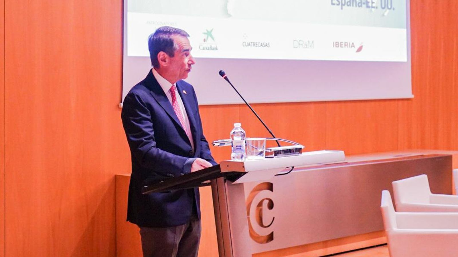 El exembajador de EEUU en España, Alan Solomon