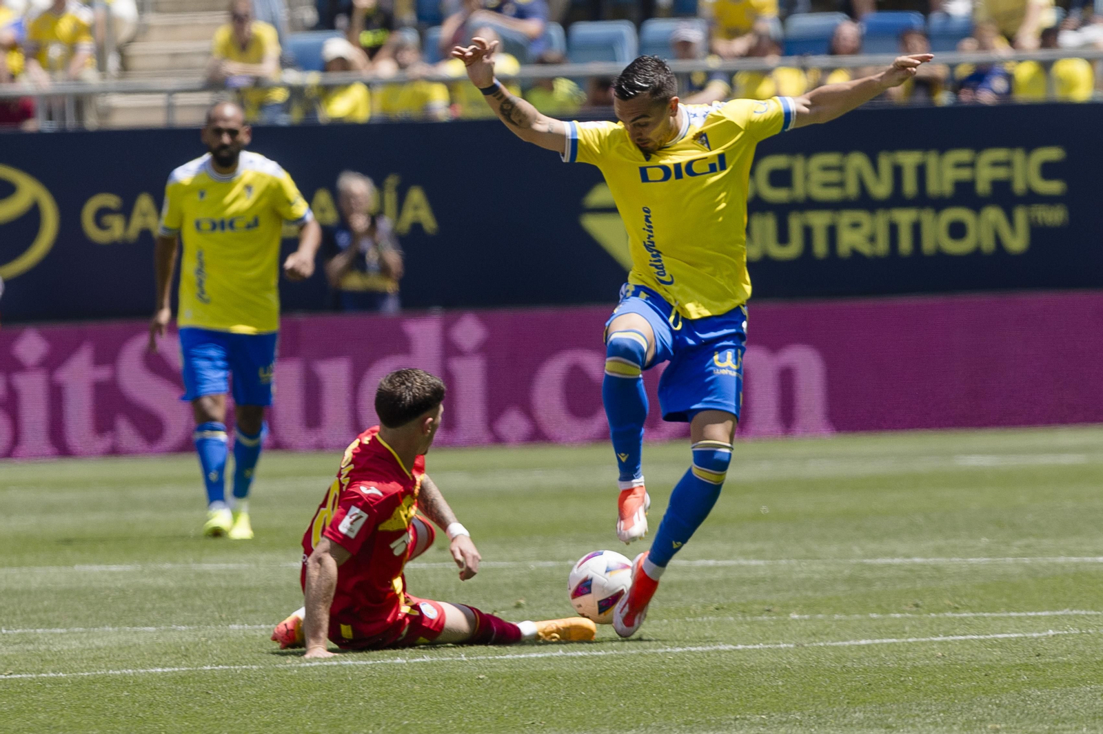 Las imágenes del partido entre el Cádiz C.F y el Getafe