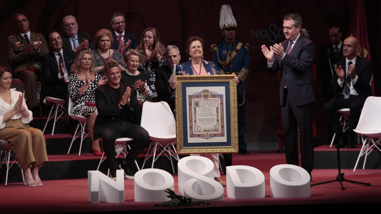 Las imágenes de la entrega de las Medallas de Sevilla