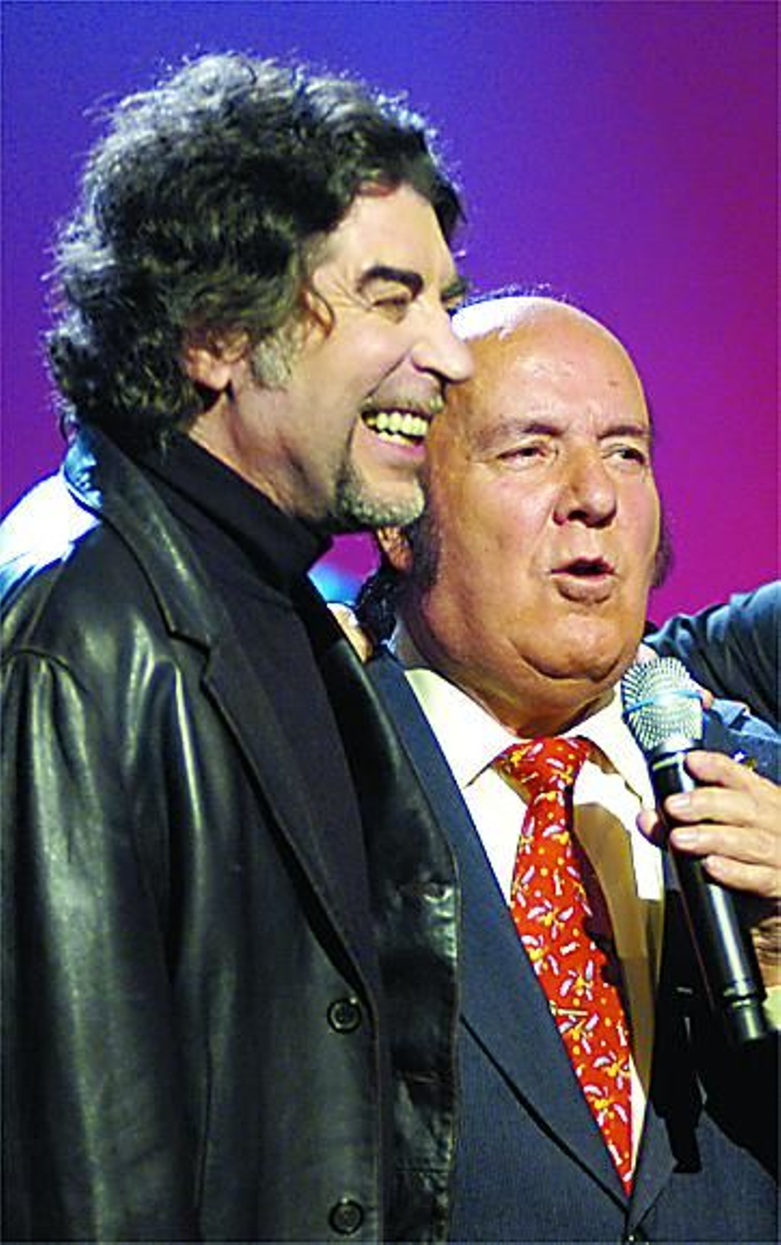 Joaquín Sabina y Chiquito  de  la  Calzada  coinciden en el  programa 'Buenas Noches, bienvenidos'