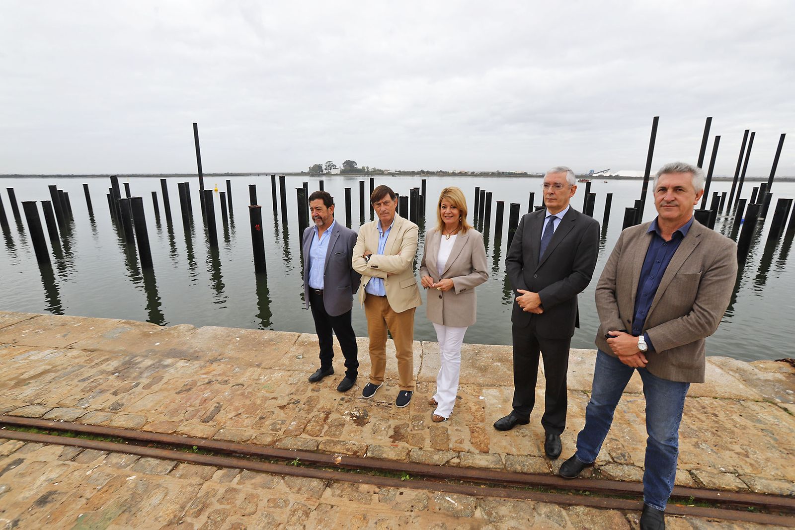Imágenes de las obras de remodelación del Muelle de Levante.