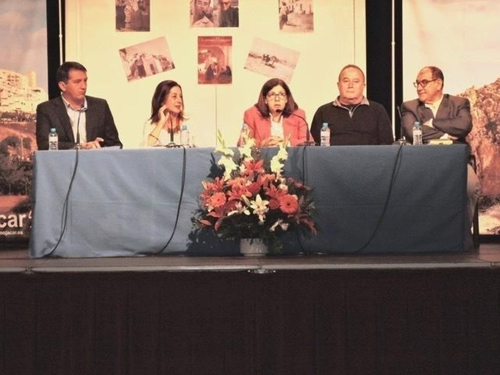 Momento de la presentación de la obra.