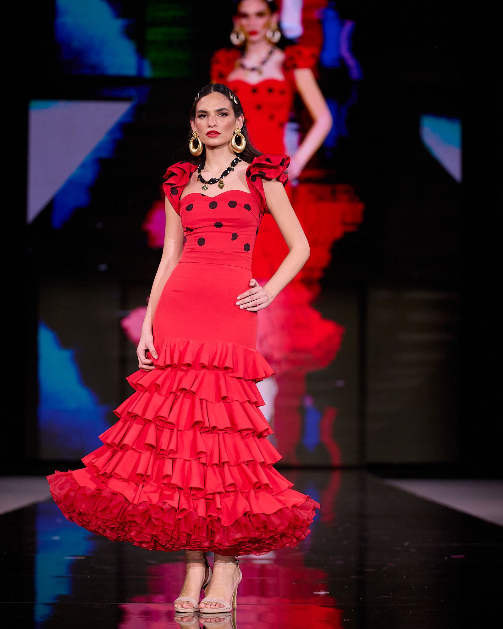 El desfile de Rosa Pedroche  en Simof 2026, todas las fotos