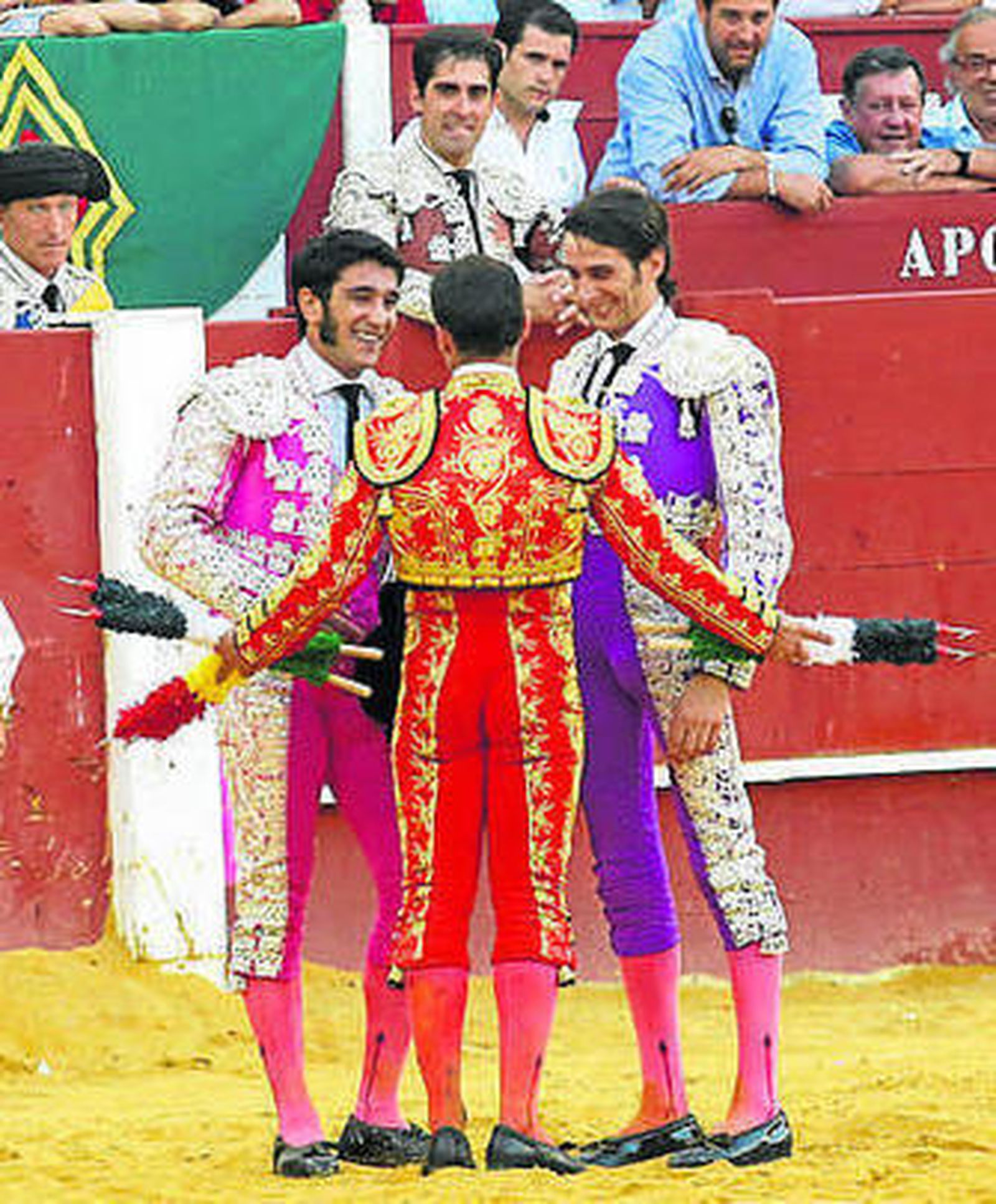 Ferrera, compartiendo banderillas.