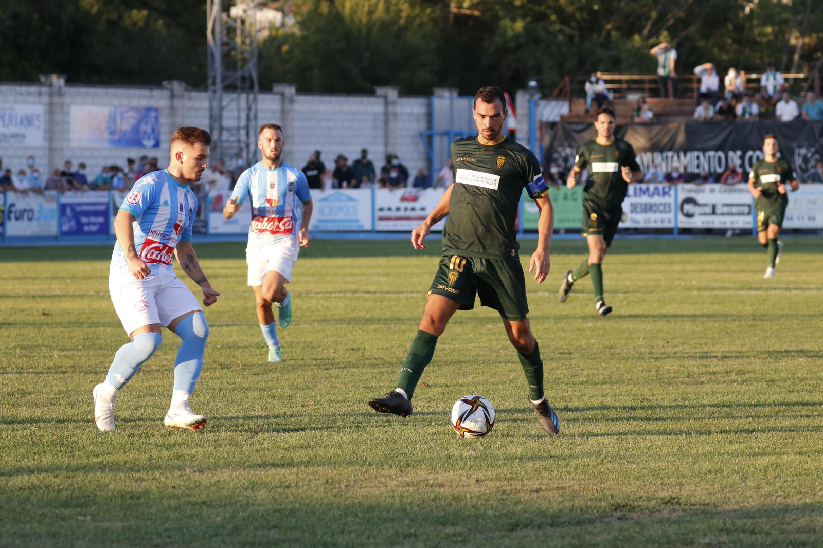 La victoria del Córdoba CF ante el CD Coria, en imágenes