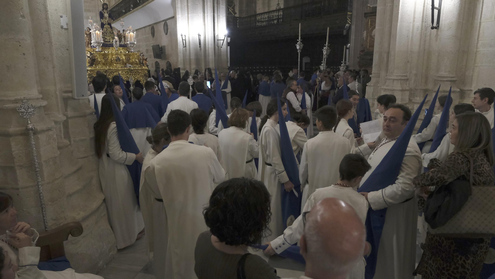 La procesión de Prendimiento en Almería, en imágenes