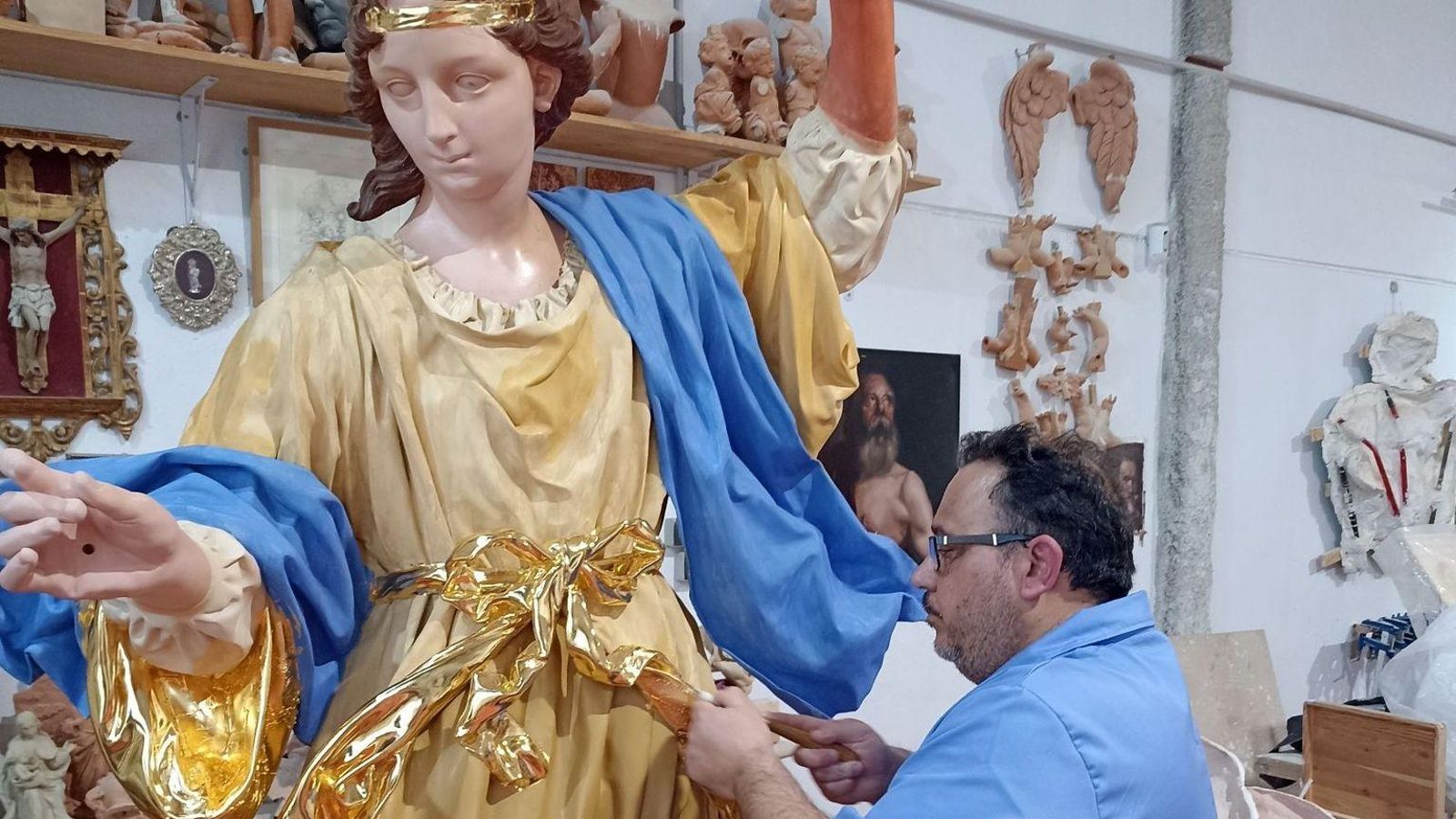 San Gabriel en el taller de Daniel Sánchez